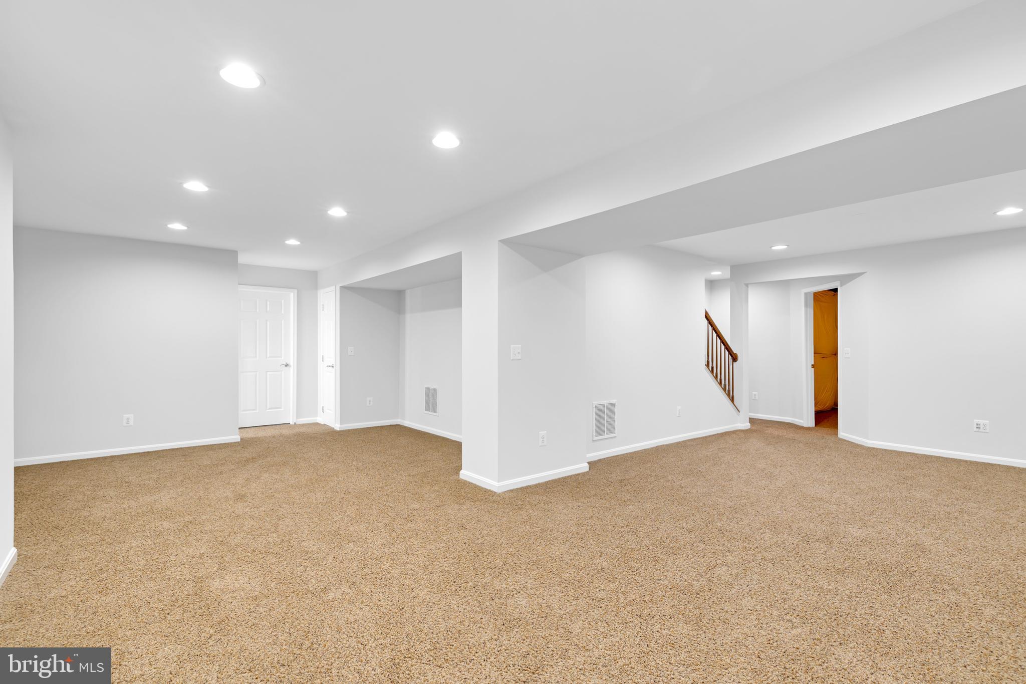 8566 BRICKSHIRE LANE