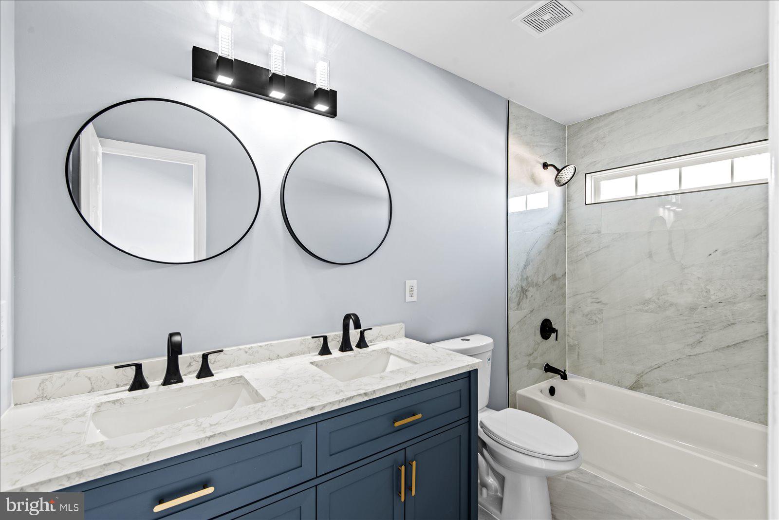 2612 CREEK MOOR COURT