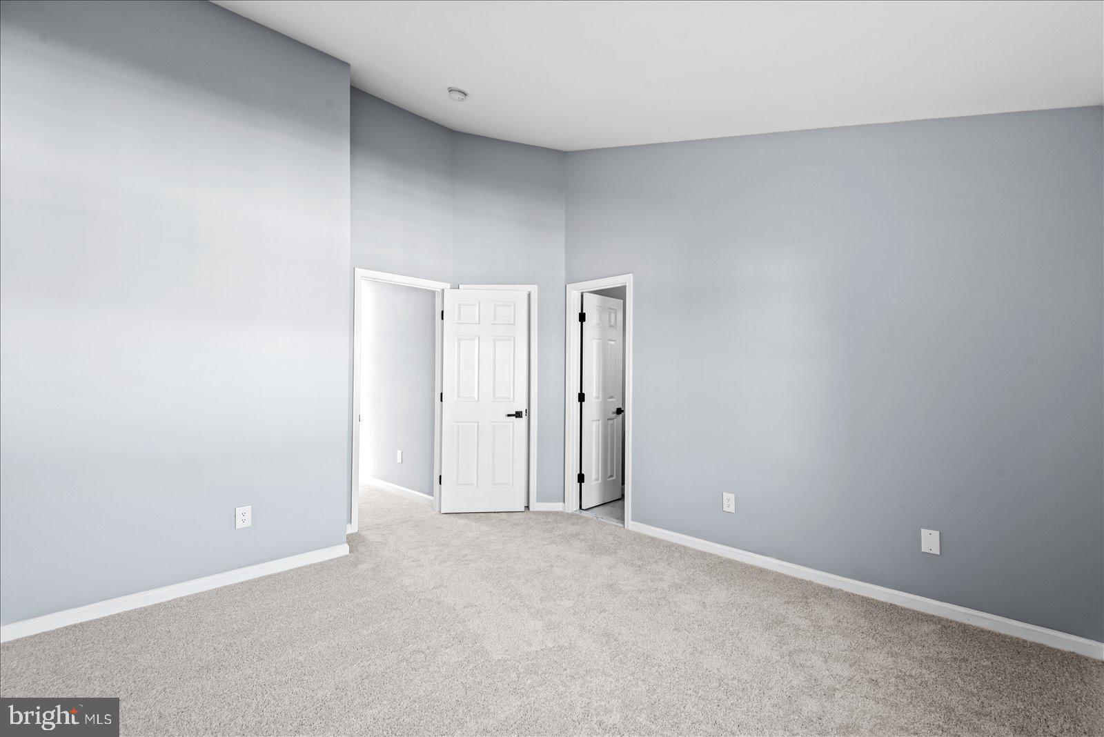 2612 CREEK MOOR COURT