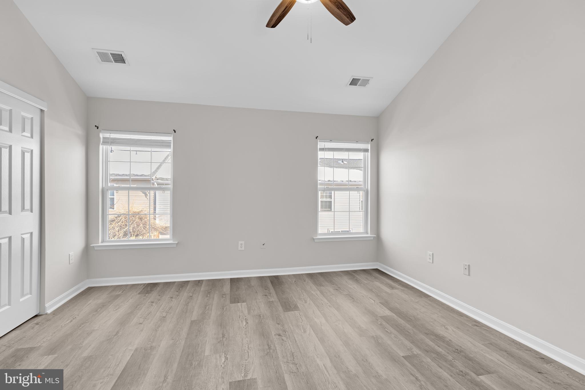 14319 LEGEND GLEN COURT