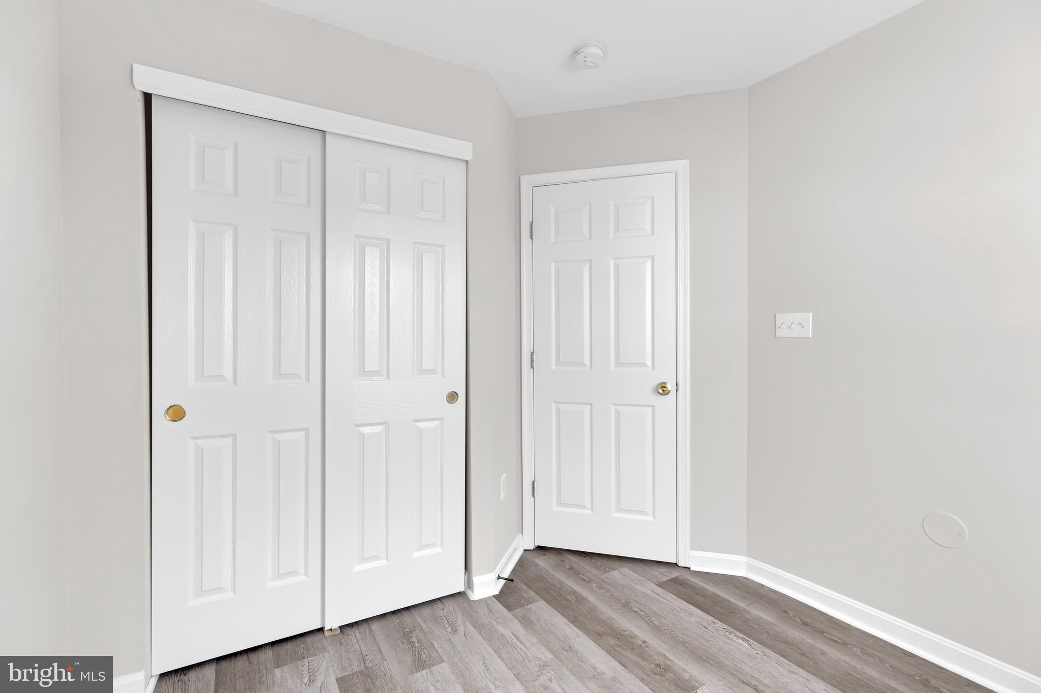 14319 LEGEND GLEN COURT