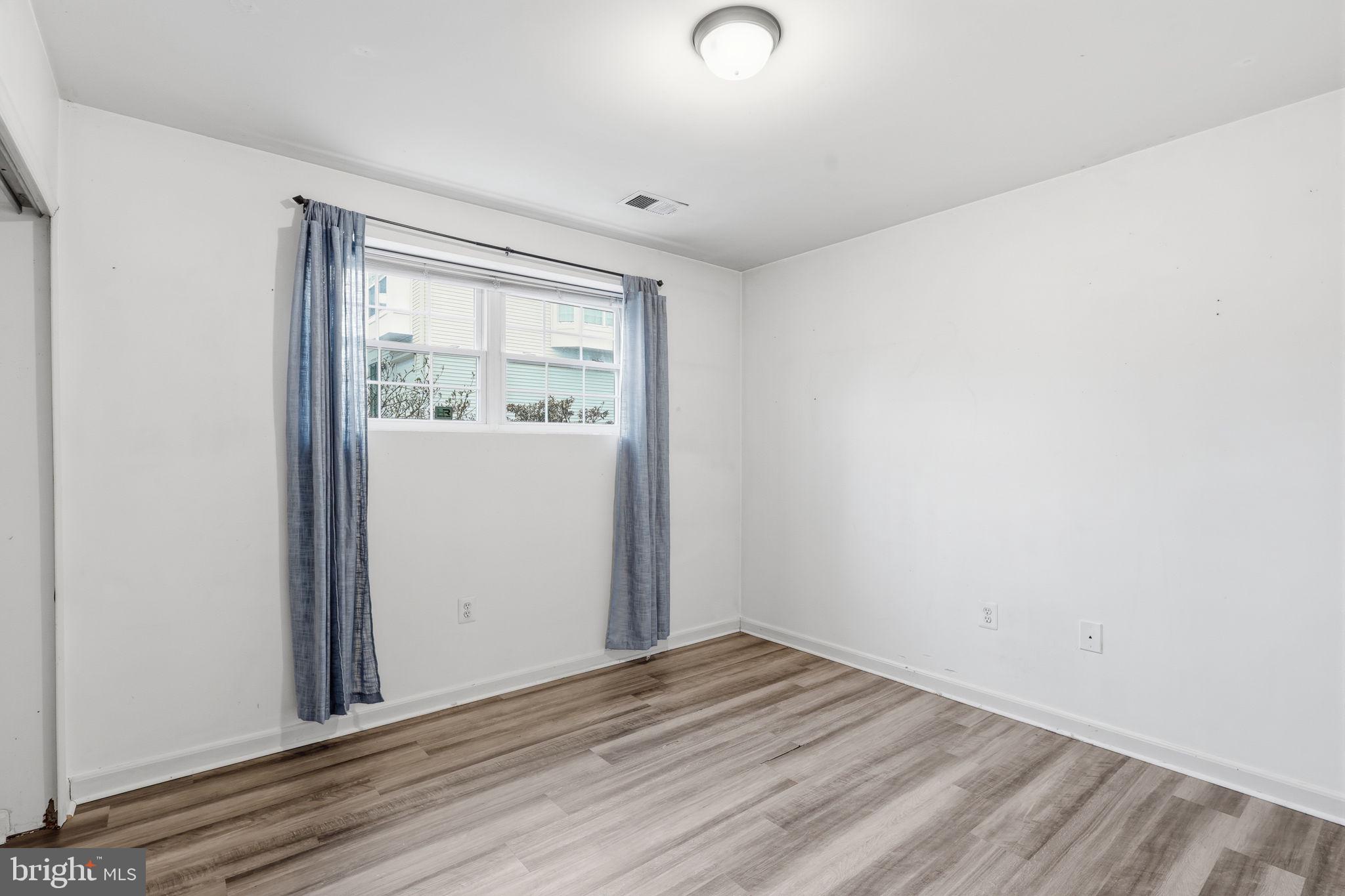 14236 HUNTERS RUN WAY