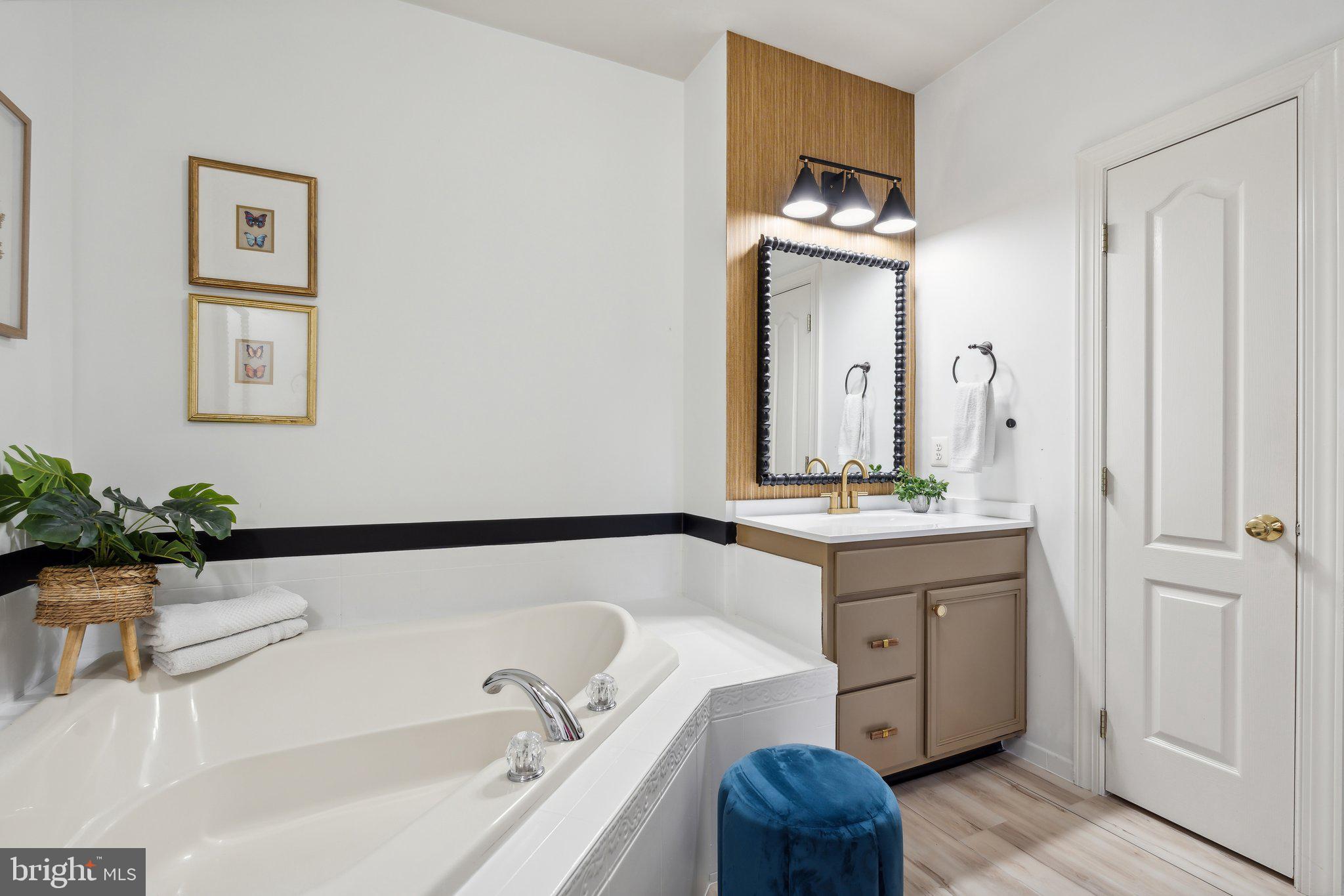 15776 COOL SPRING DRIVE