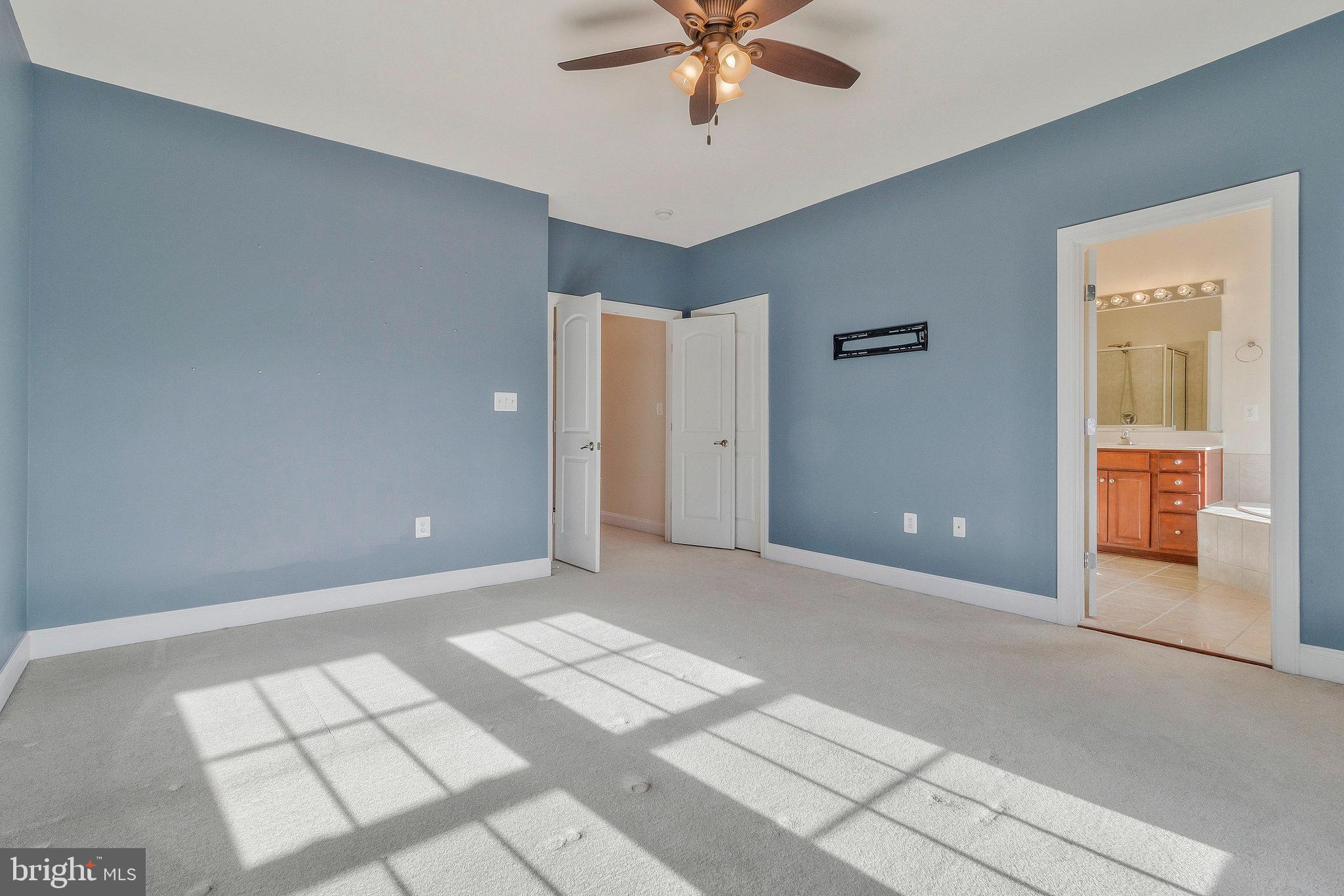 15931 GREYMILL MANOR DRIVE