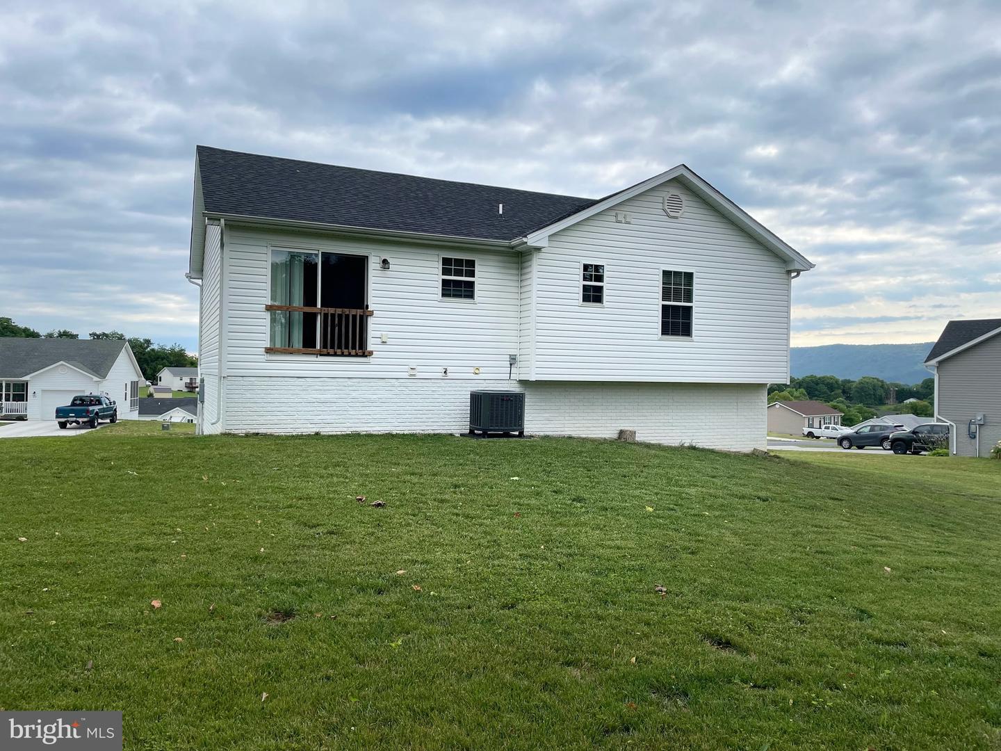 94 Lilleigh Ct