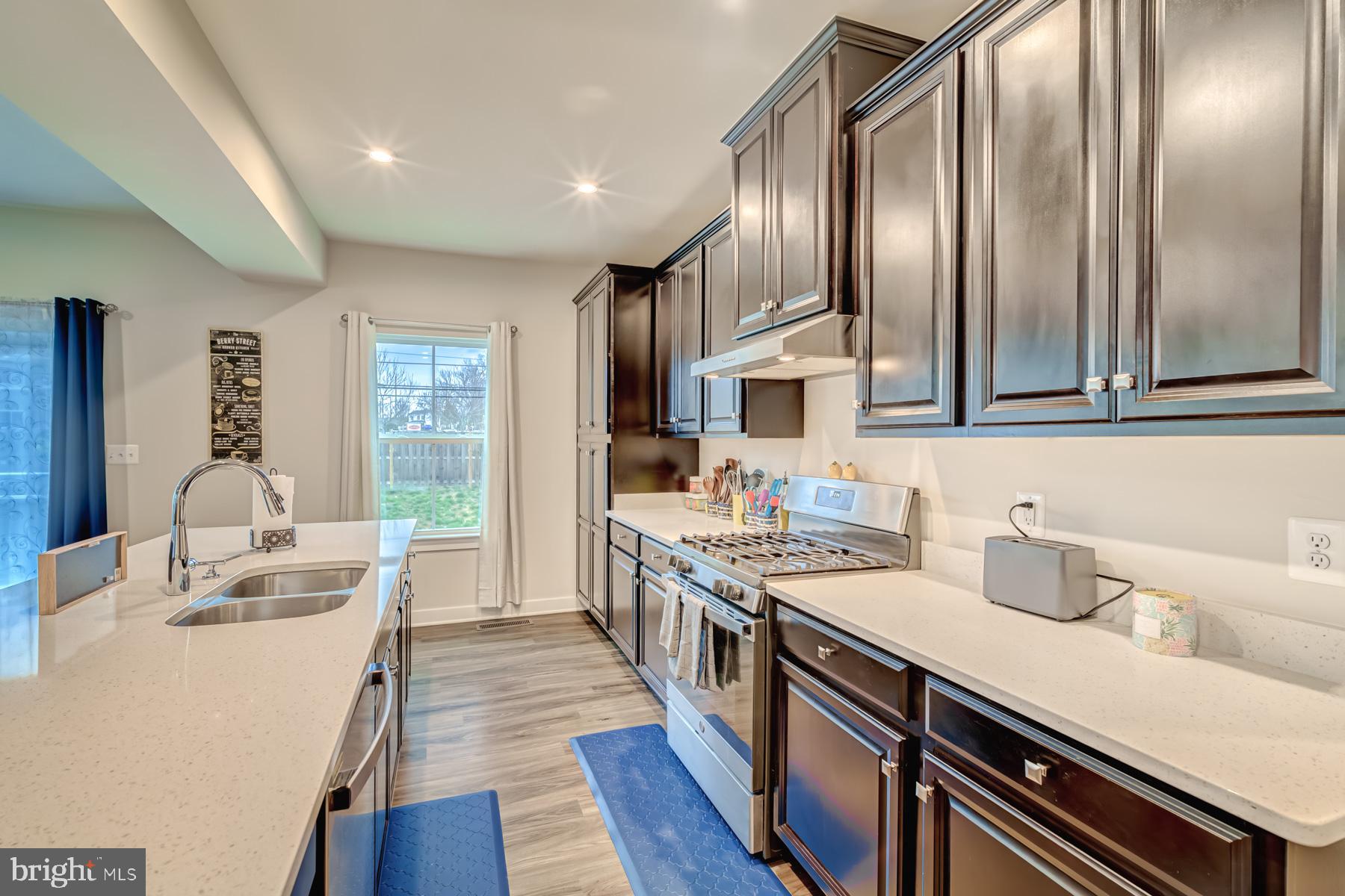 212 Determination Dr