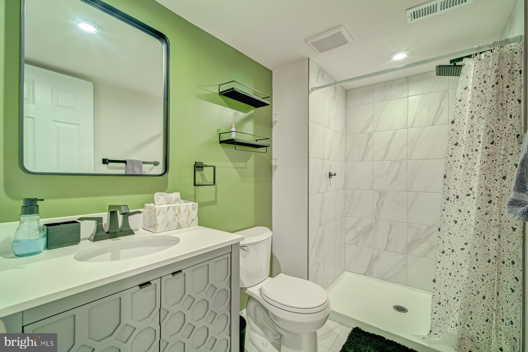 212 Determination Dr