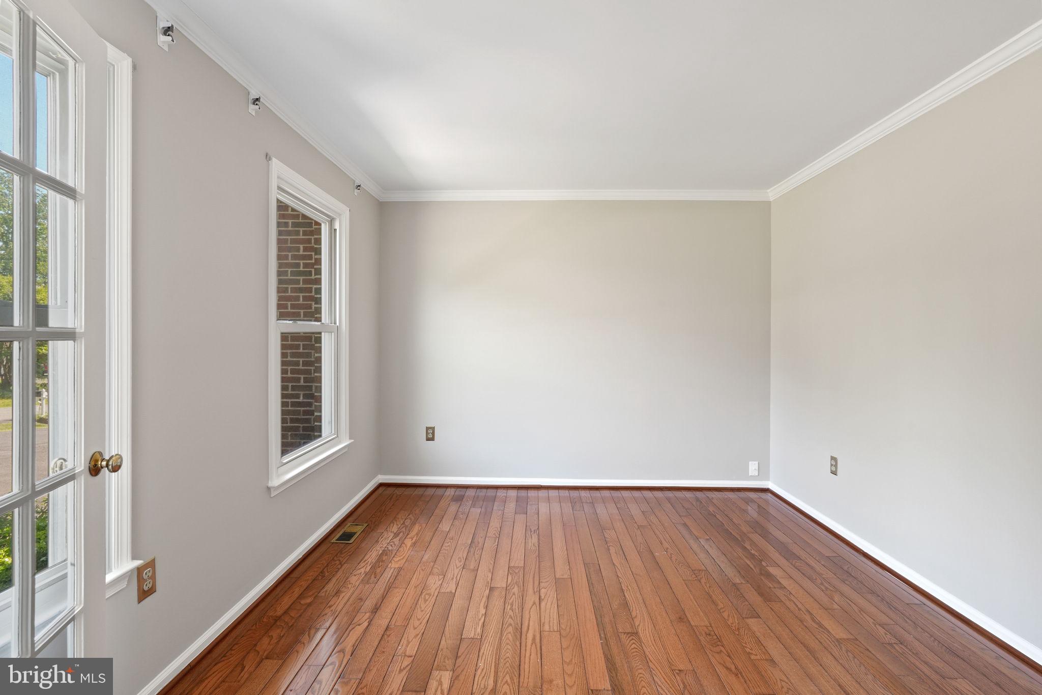 10 APPLE BLOSSOM CT