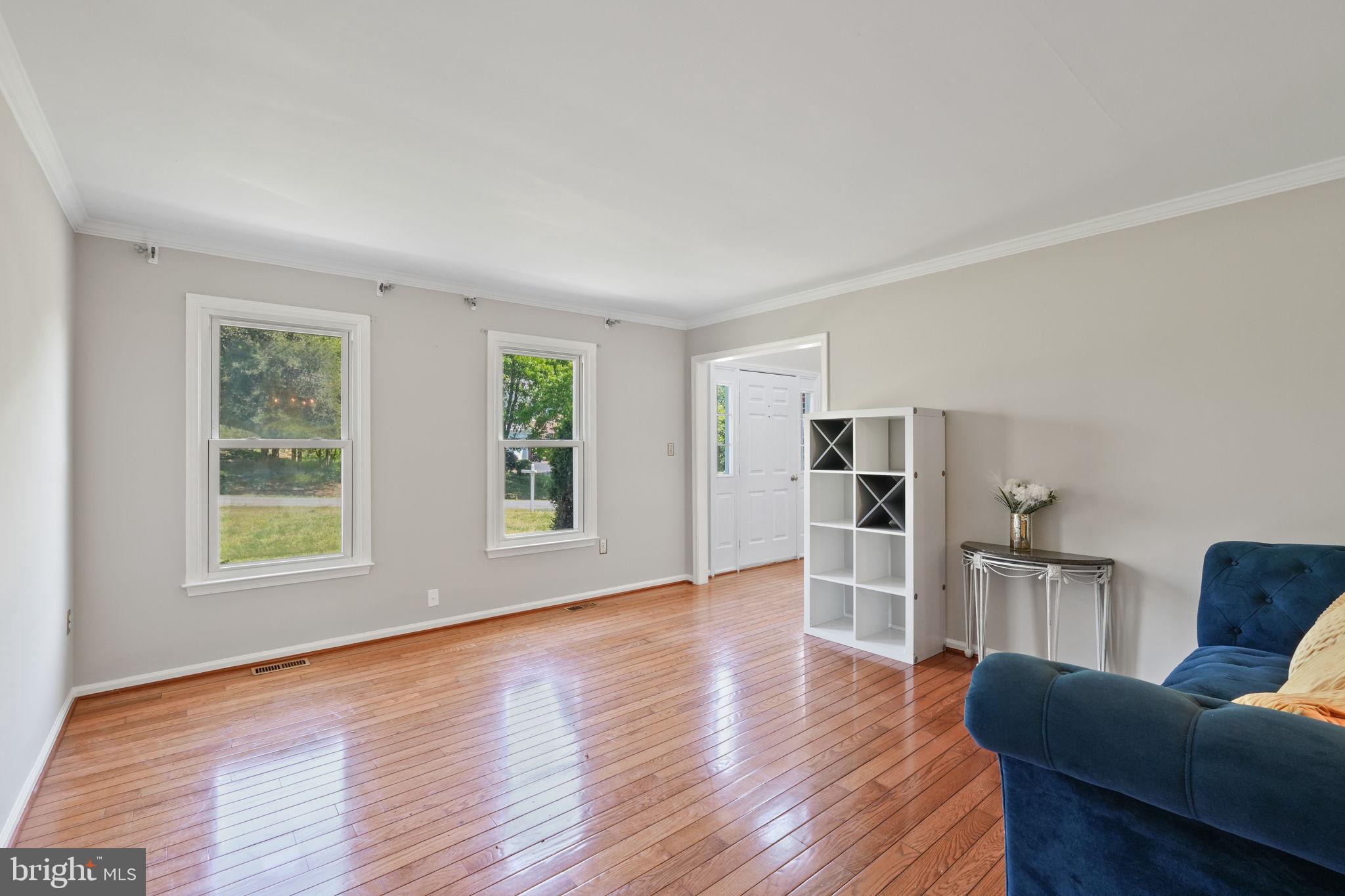 10 APPLE BLOSSOM CT