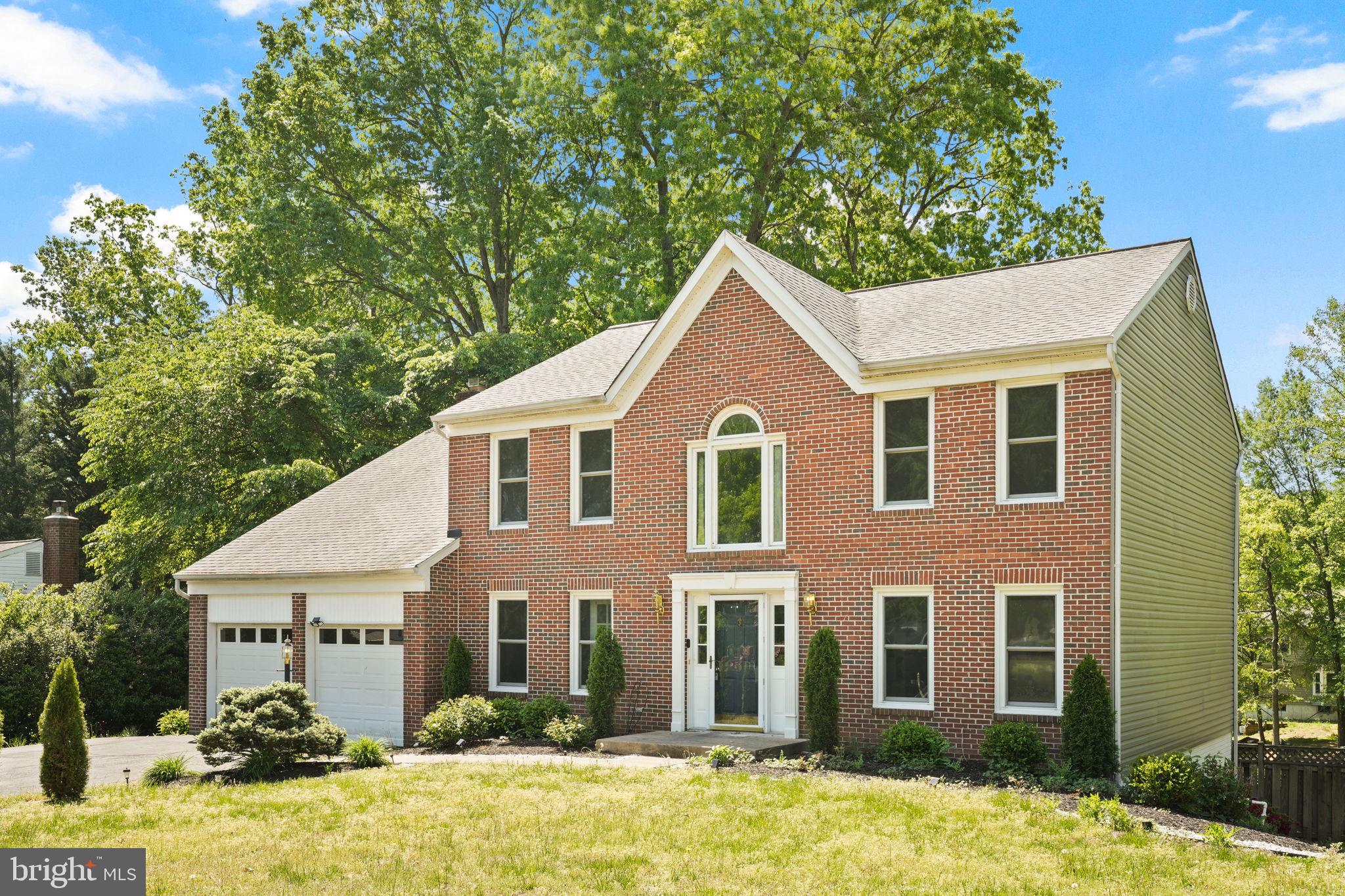 10 APPLE BLOSSOM CT