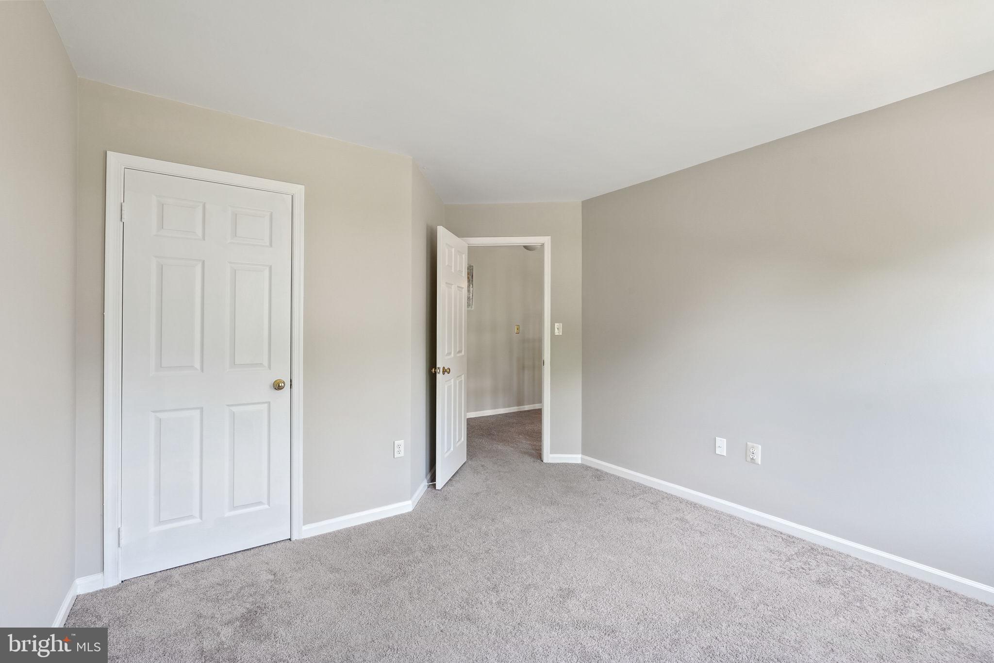 10 APPLE BLOSSOM CT