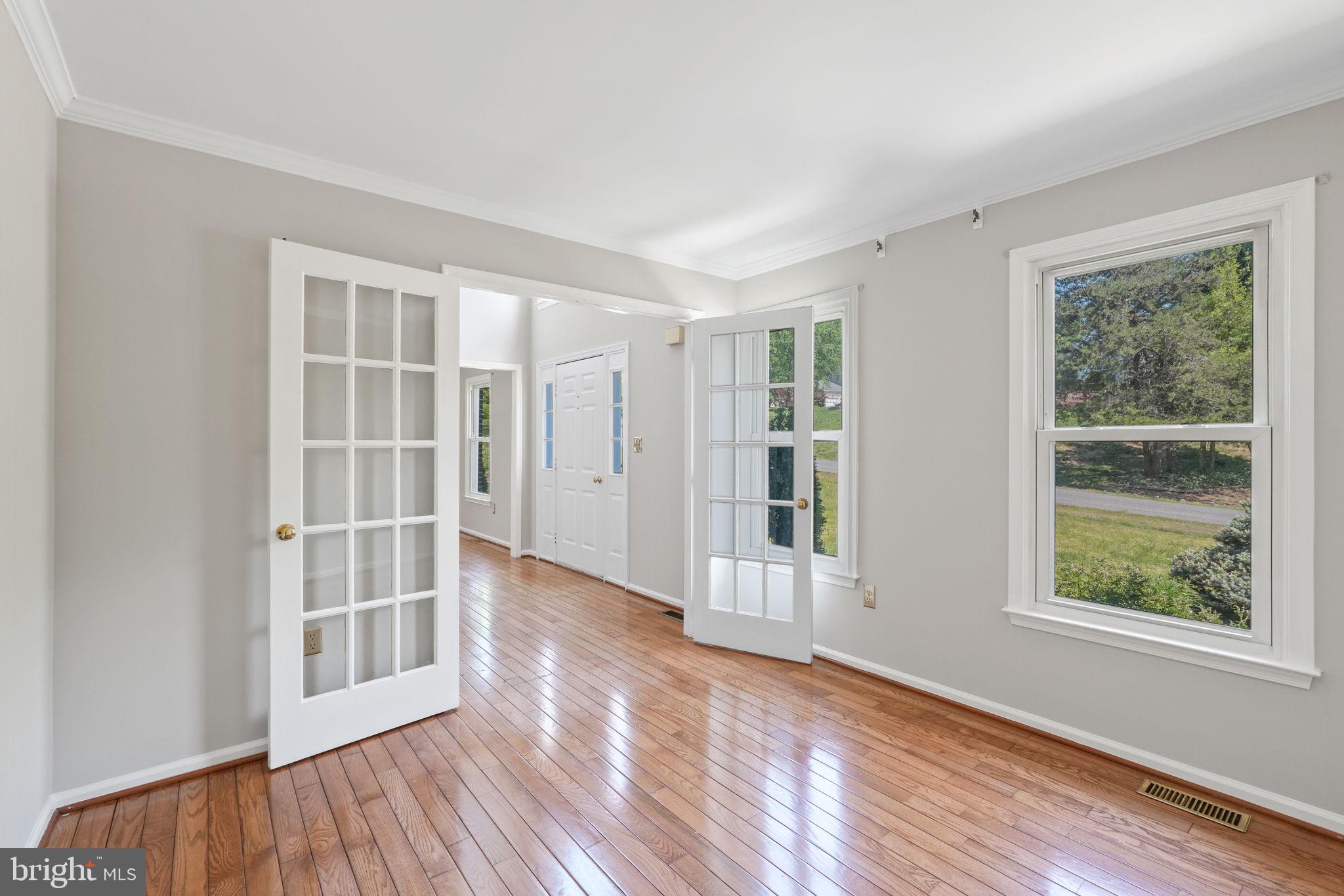 10 APPLE BLOSSOM CT