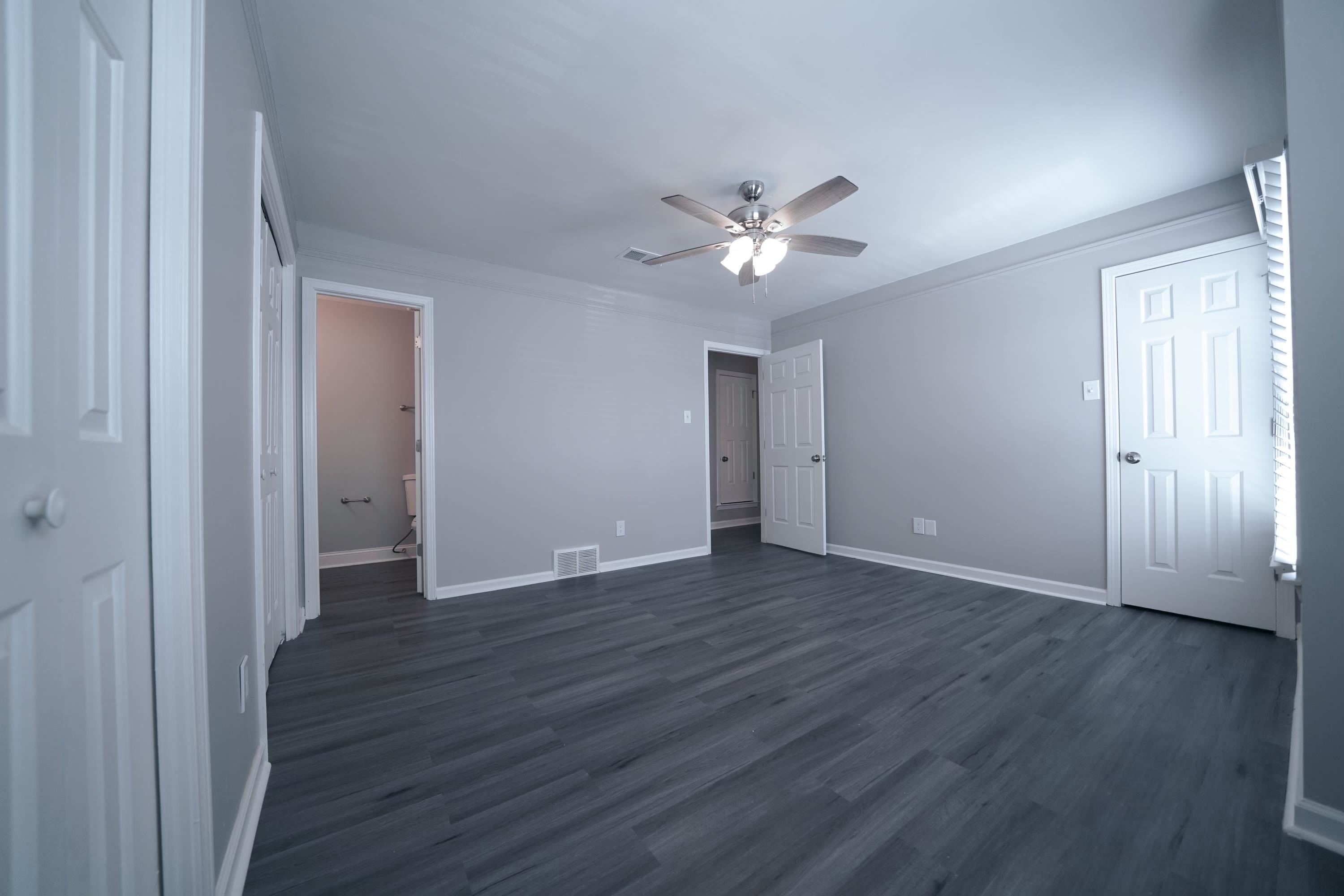 3530 BISHOPS GATE DR