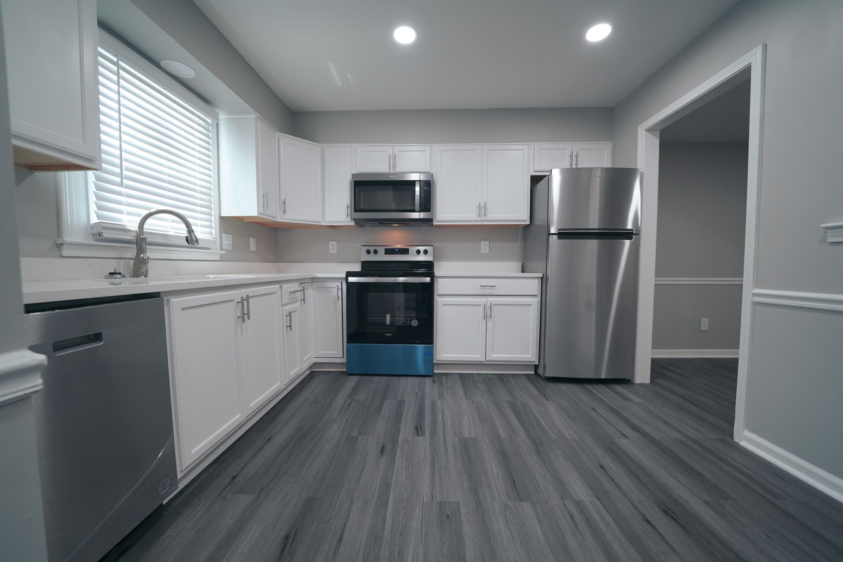 3530 BISHOPS GATE DR