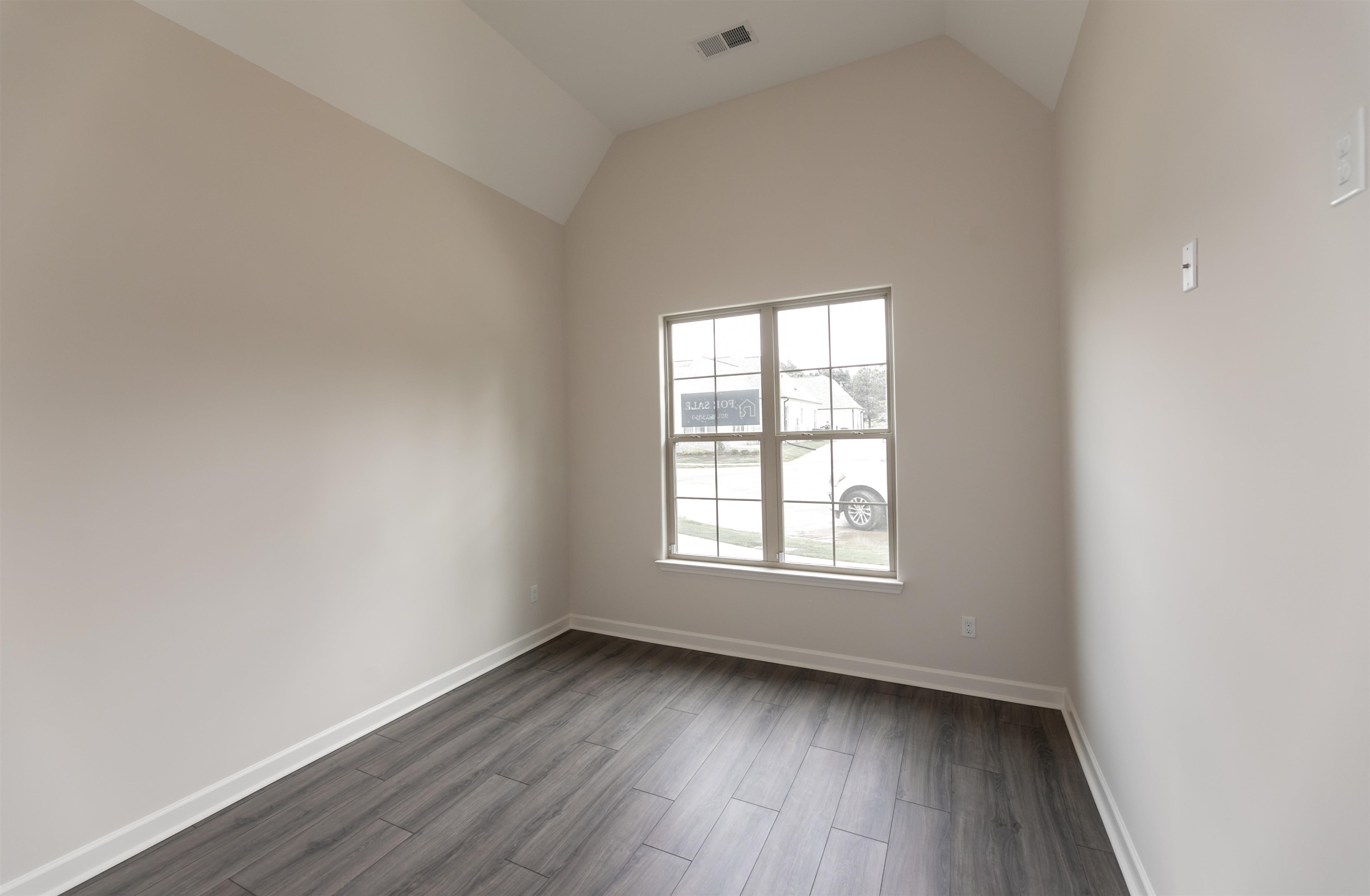 3025 BEDFORDSHIRE CV Unit: 57