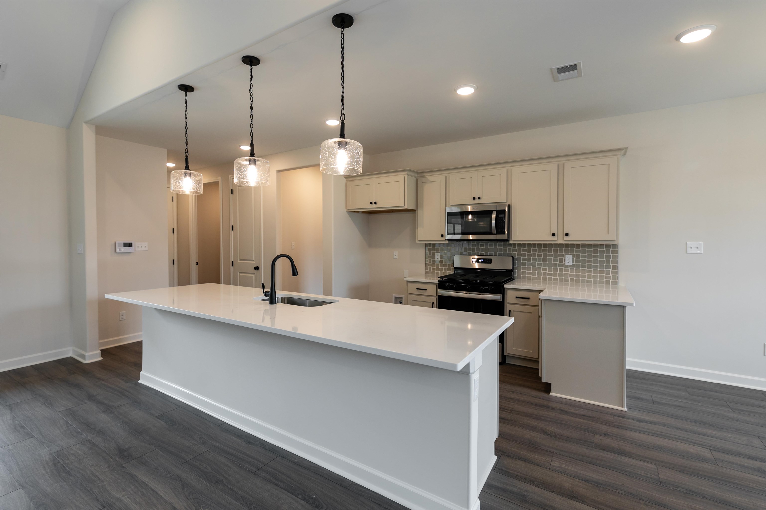 3025 BEDFORDSHIRE CV Unit: 57