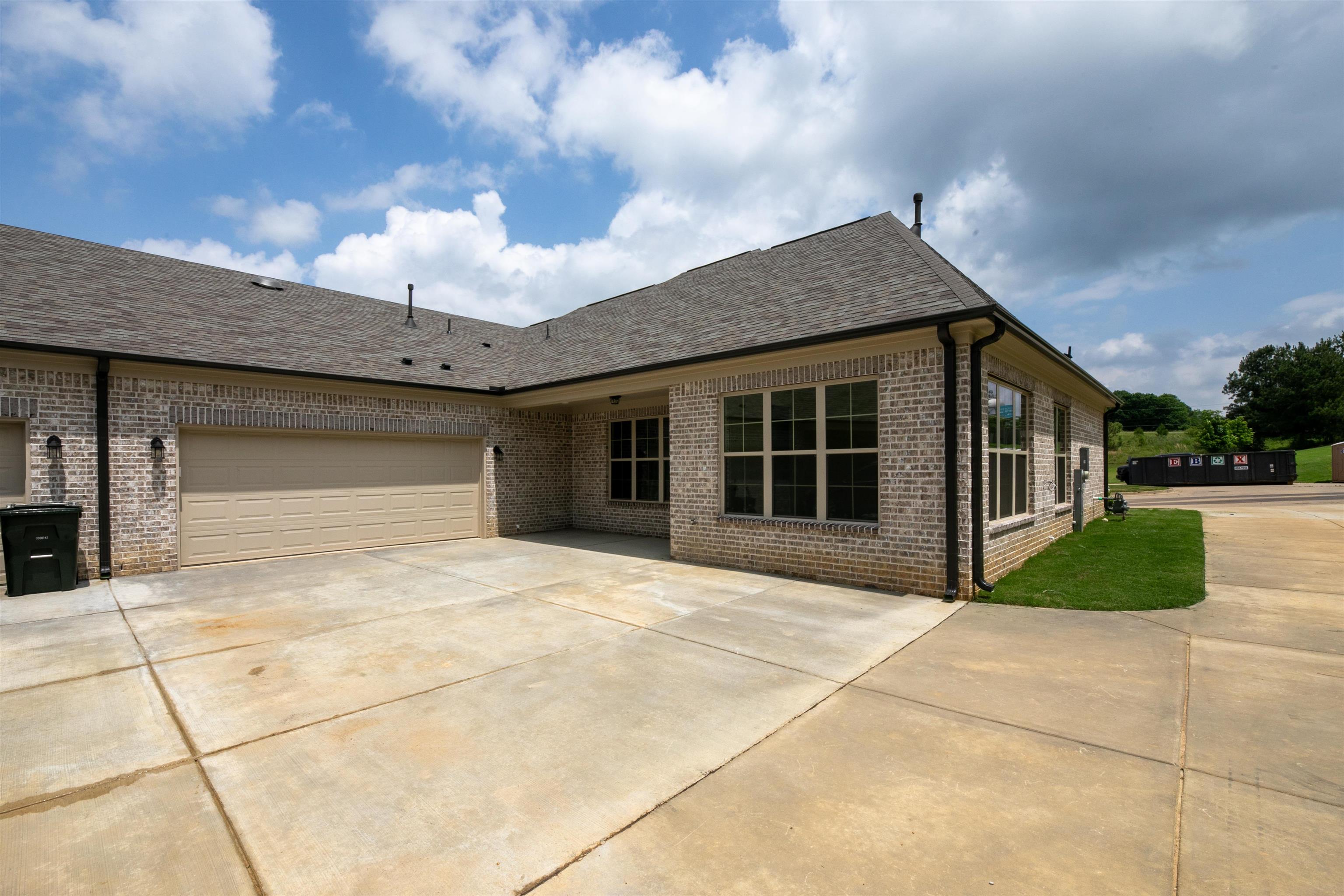 3025 BEDFORDSHIRE CV Unit: 57