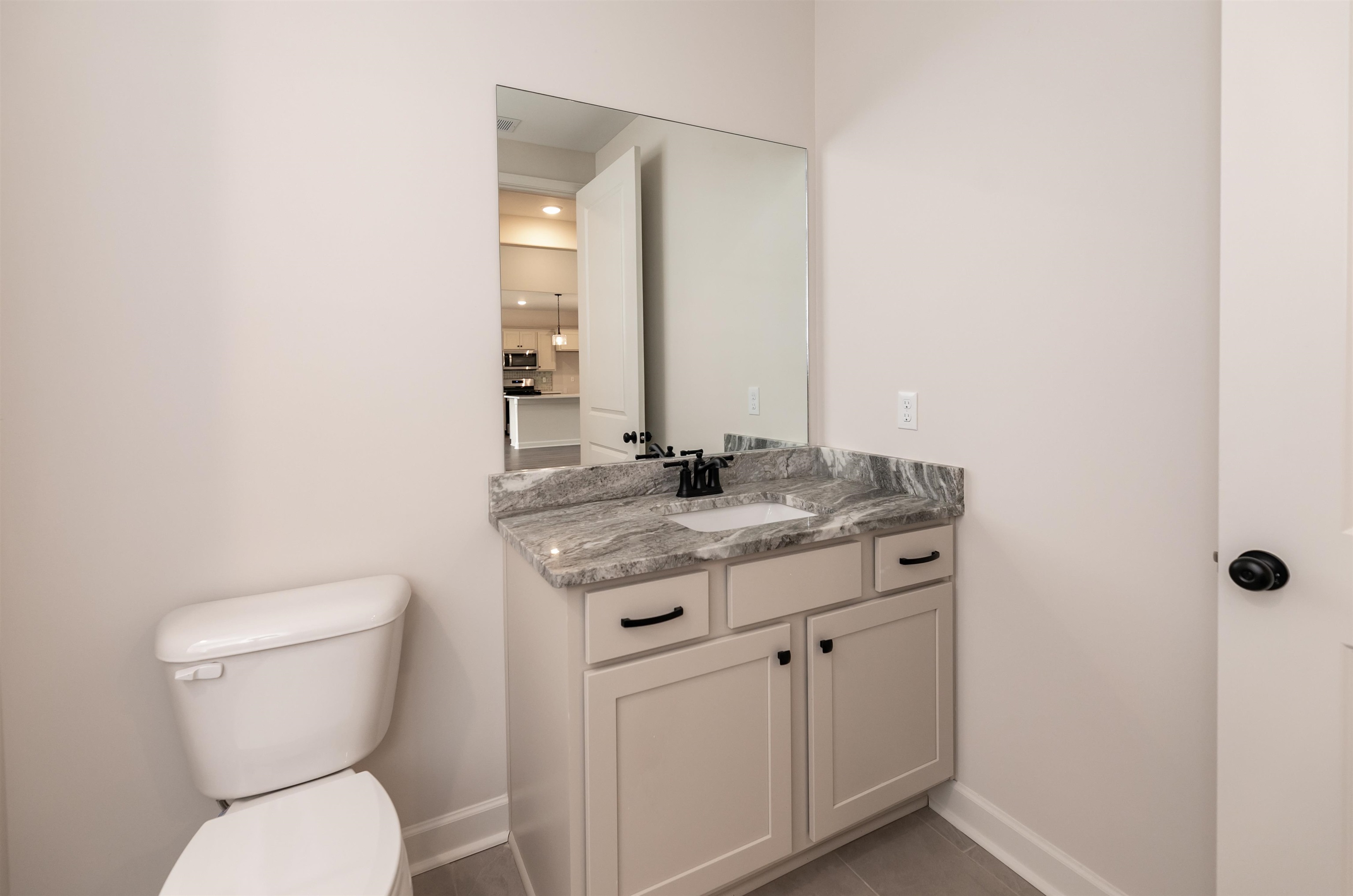 3025 BEDFORDSHIRE CV Unit: 57