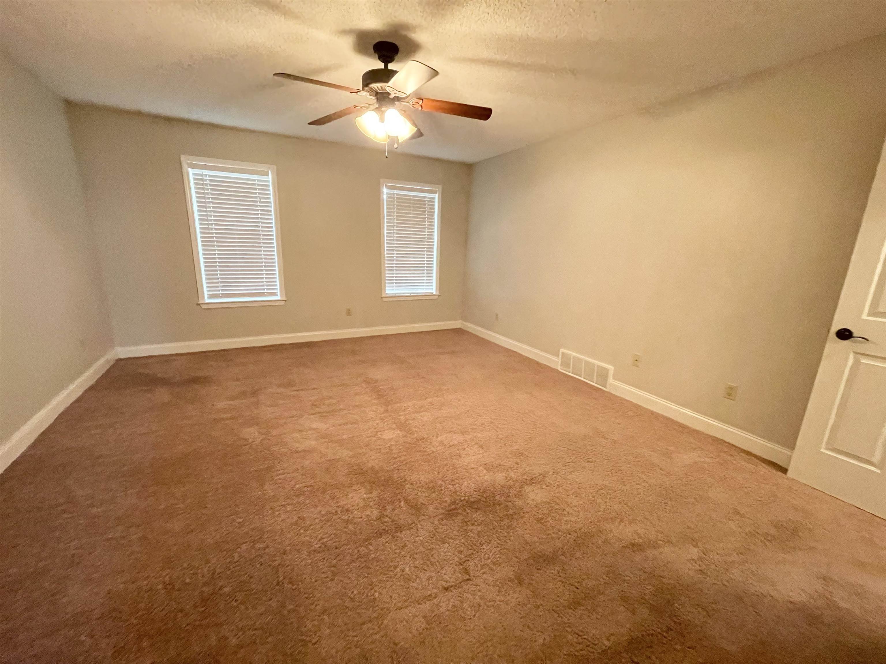 3061 SHADOW BRIDGE CV