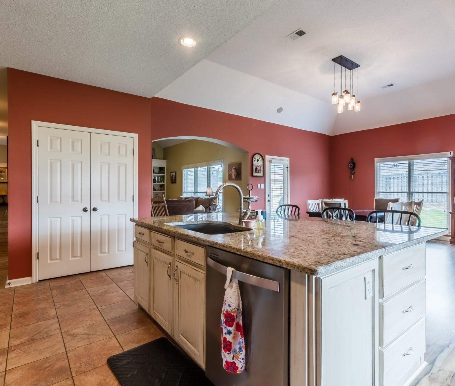 4335 FISKE VALLEY DR