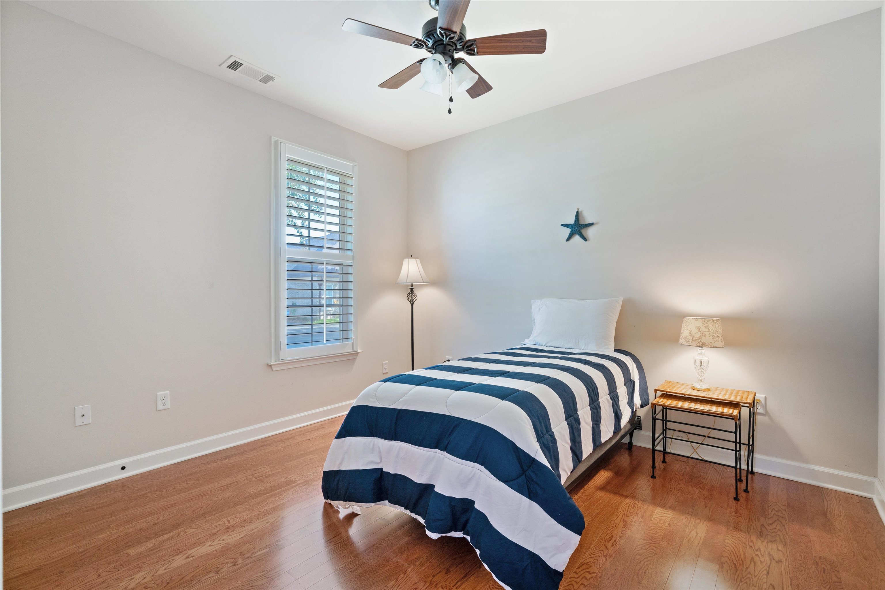 1427 ALYDAR DR Unit: 33