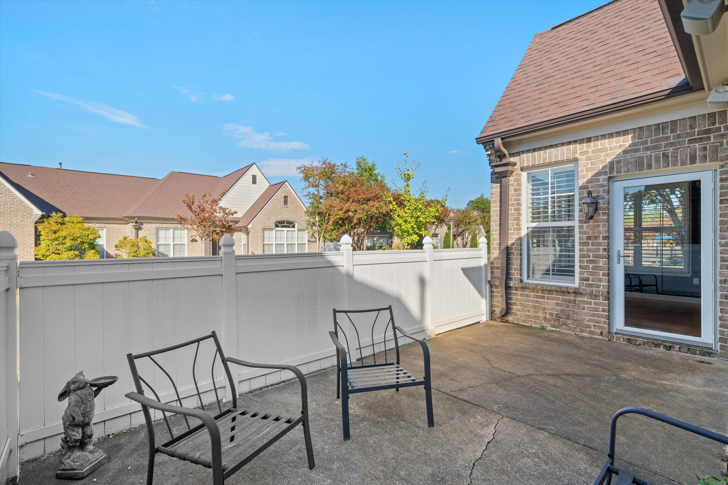 1427 ALYDAR DR Unit: 33