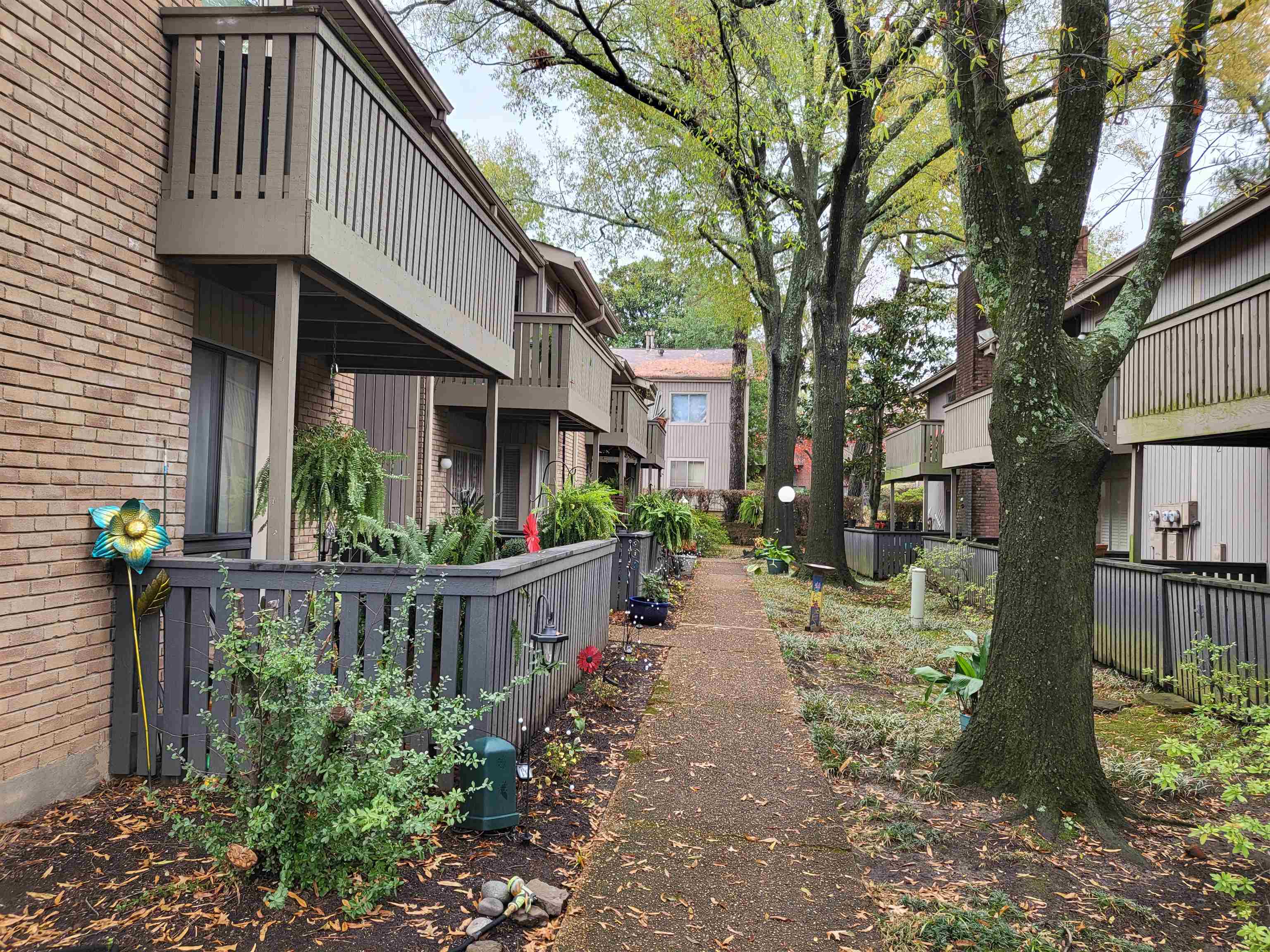 734 HEDGEGROVE RD Unit: 4603