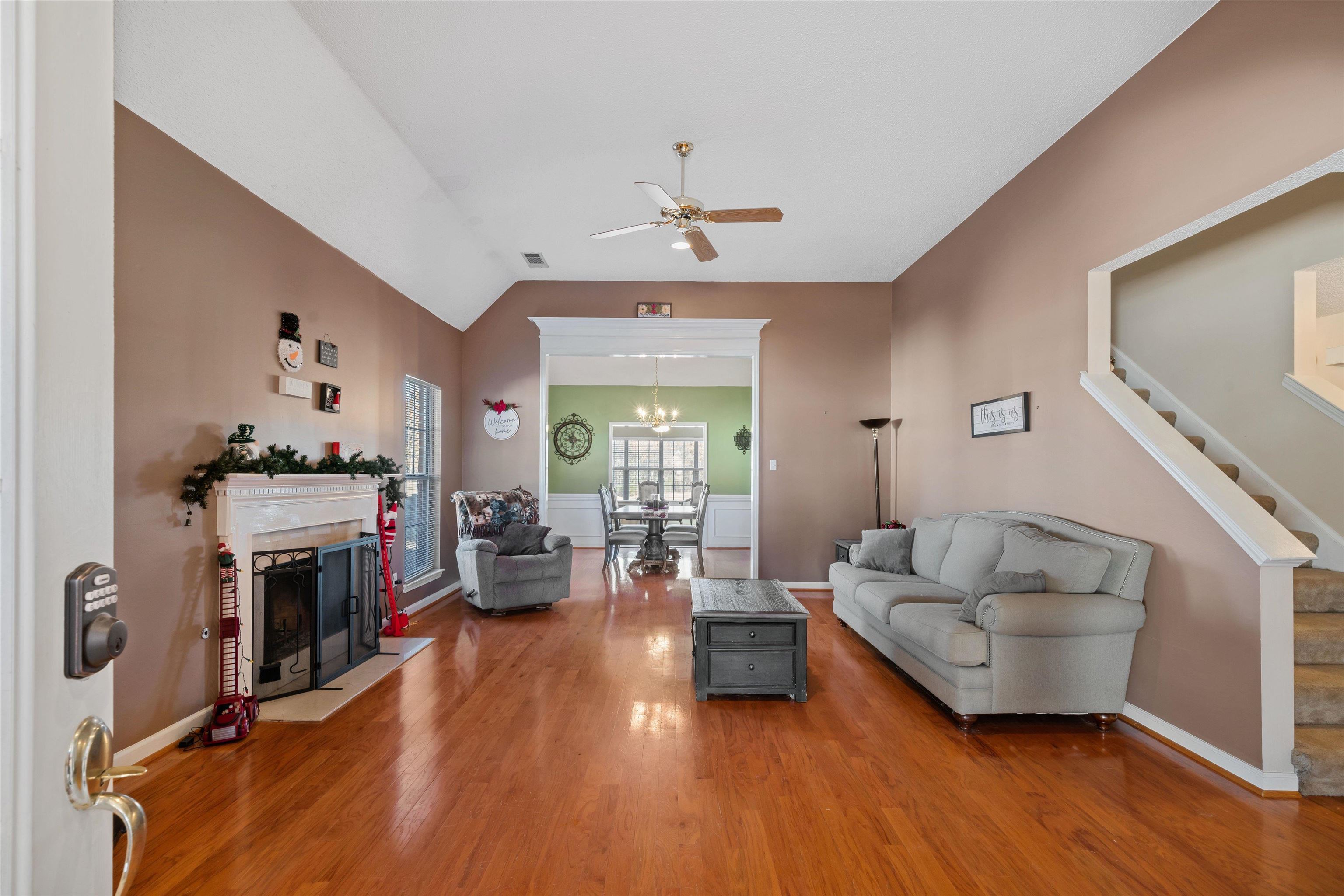 4140 PERSIMMON HILL CV