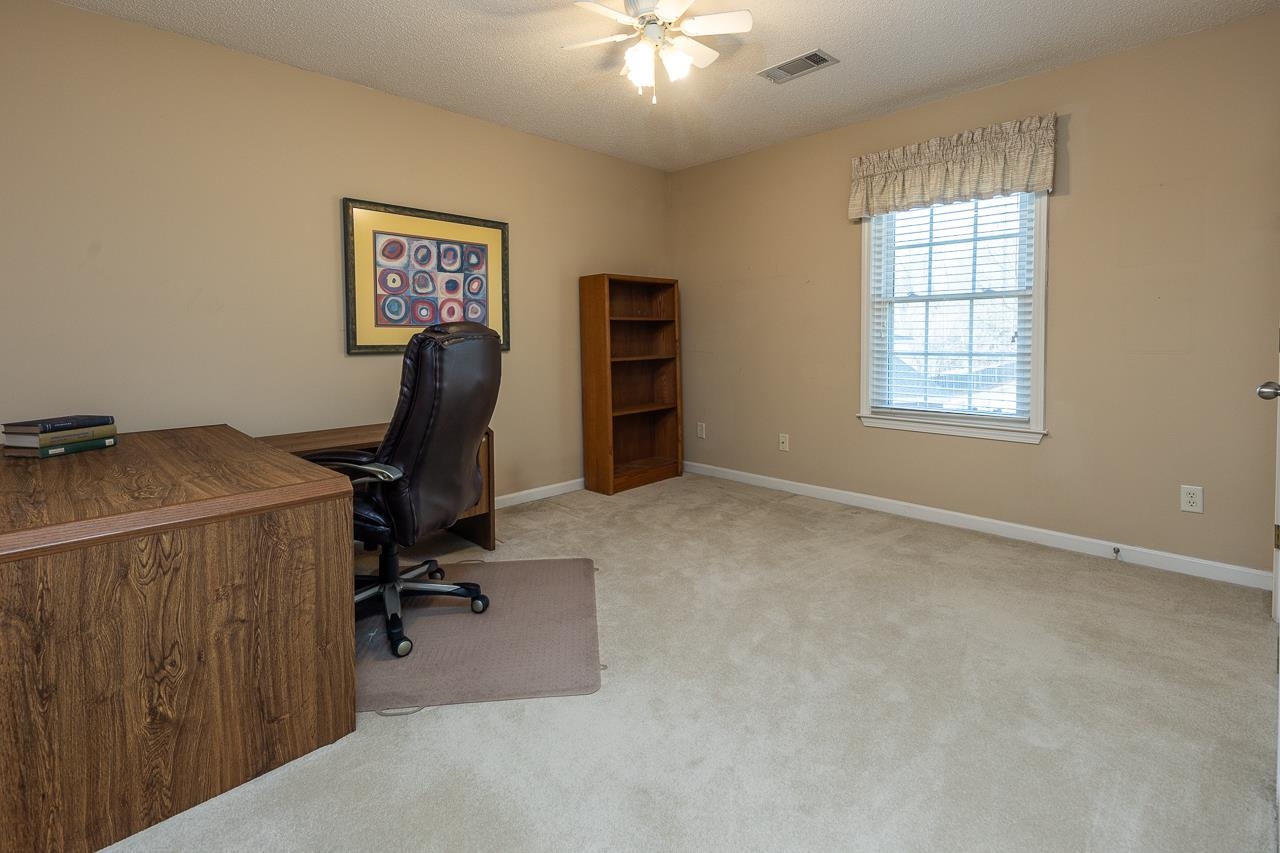 4073 PELICAN HILL CV