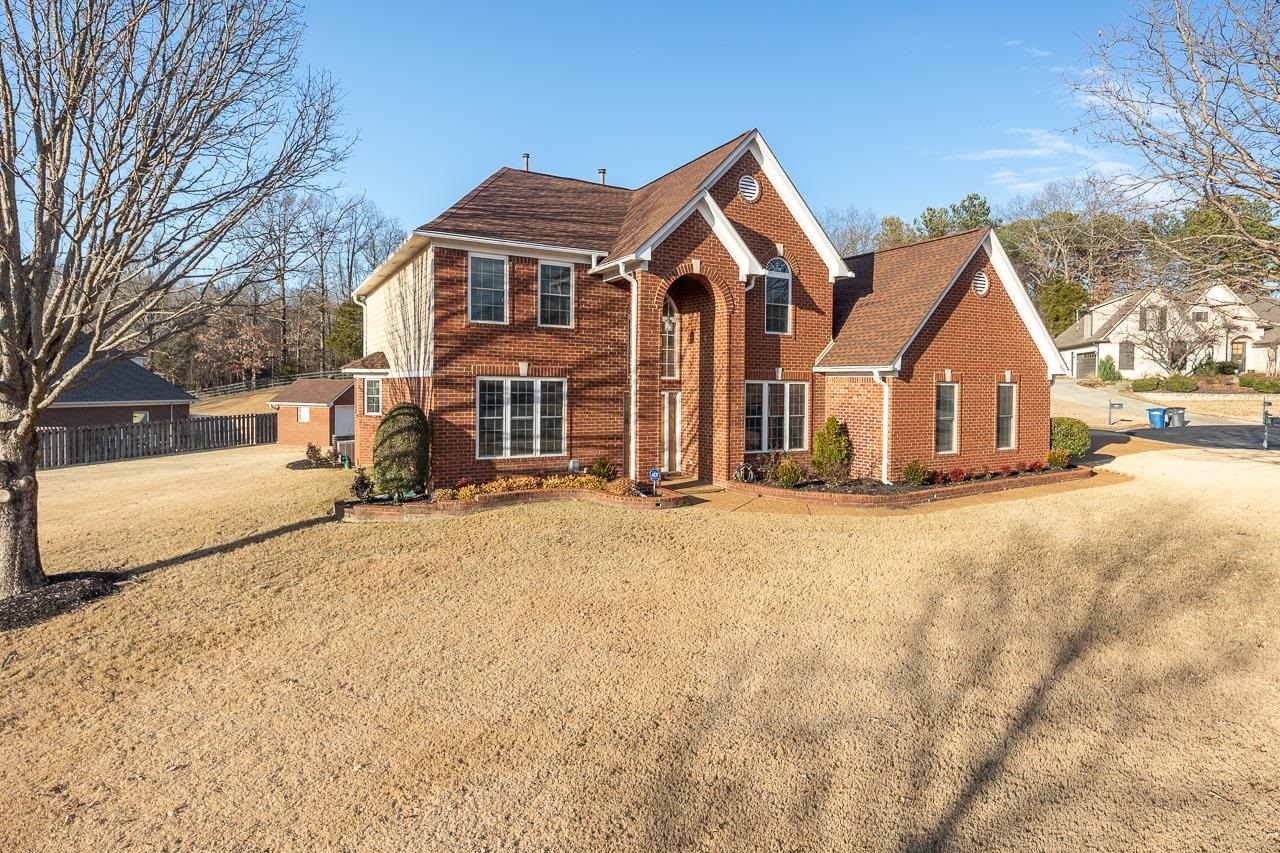 4073 PELICAN HILL CV