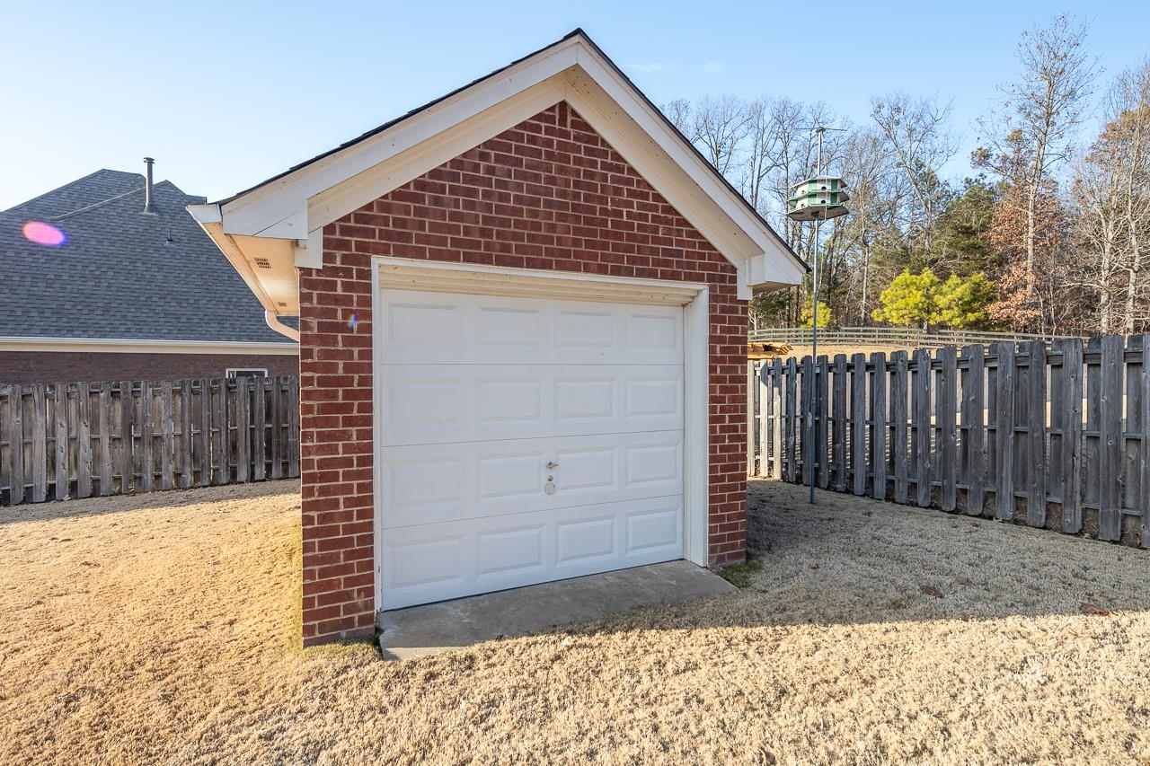 4073 PELICAN HILL CV