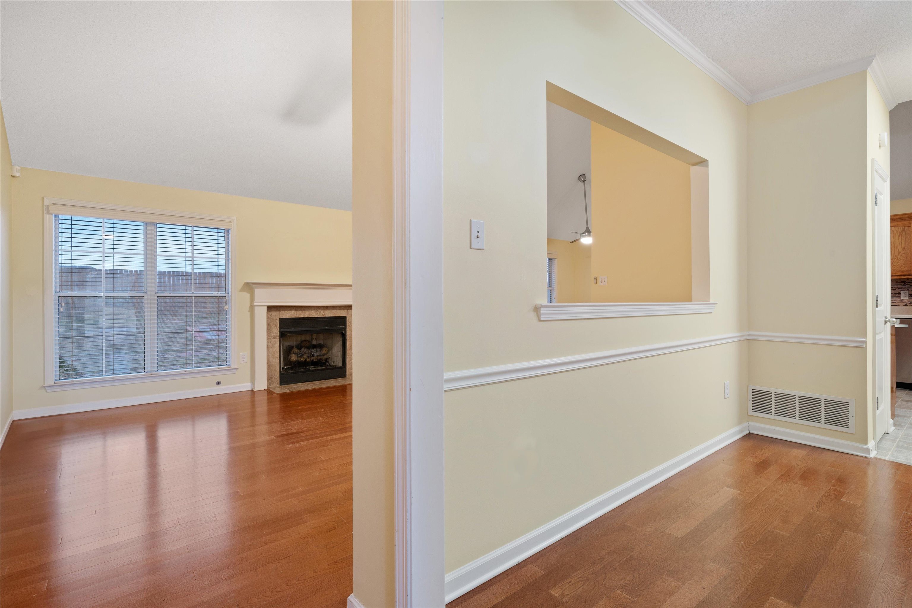 35 CAITLYN GENEVA CV