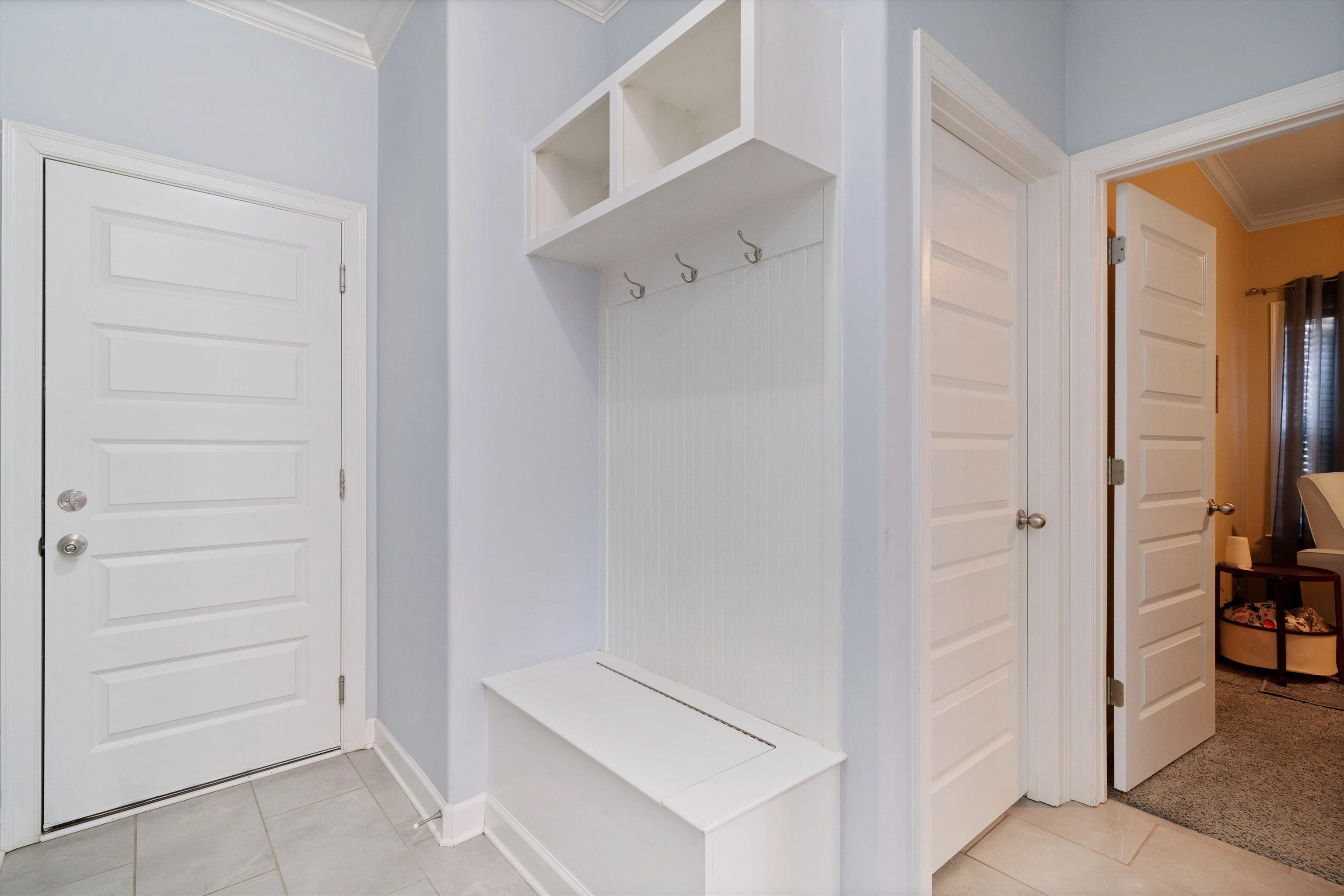 225 COUNTRY BROOK DR