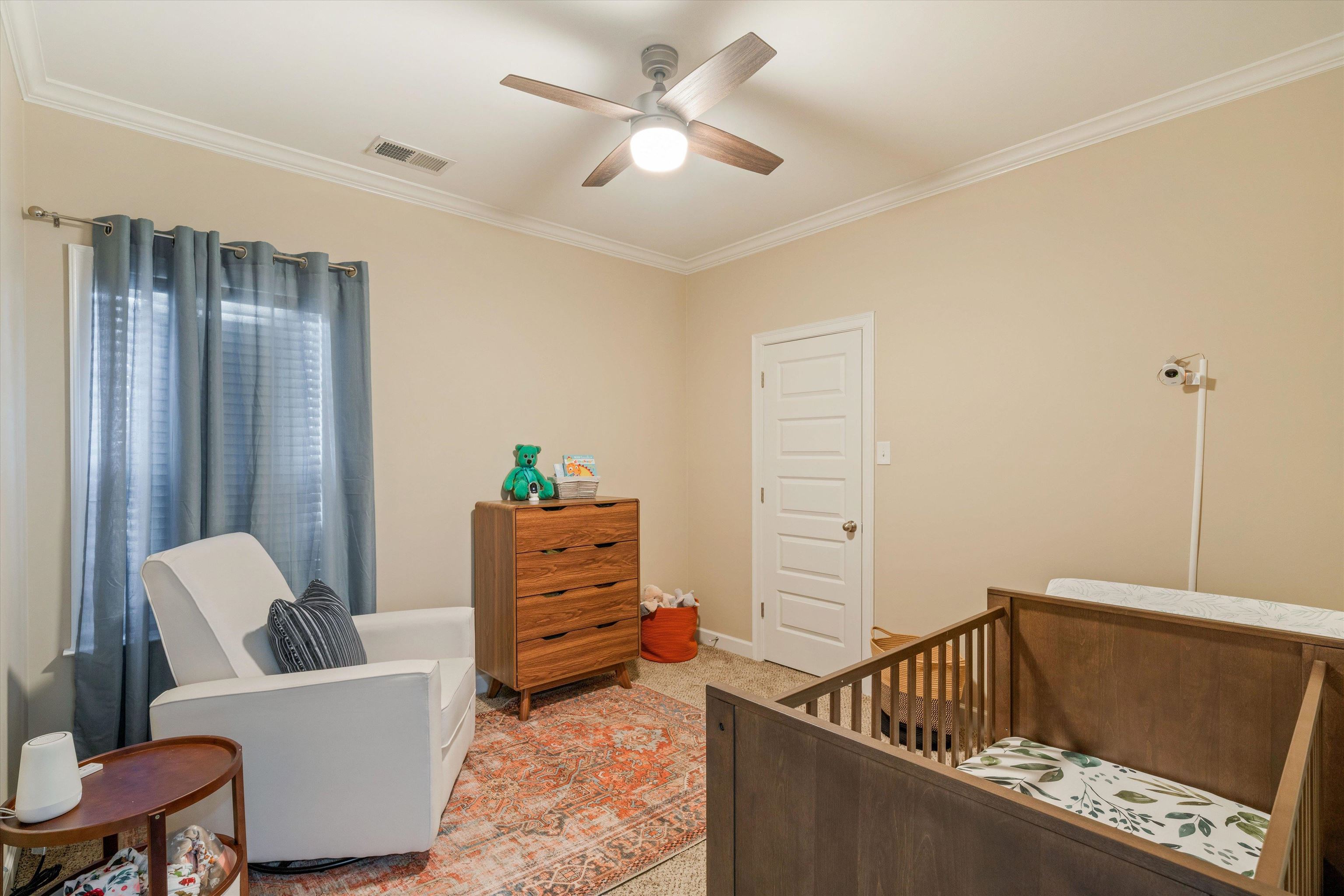 225 COUNTRY BROOK DR