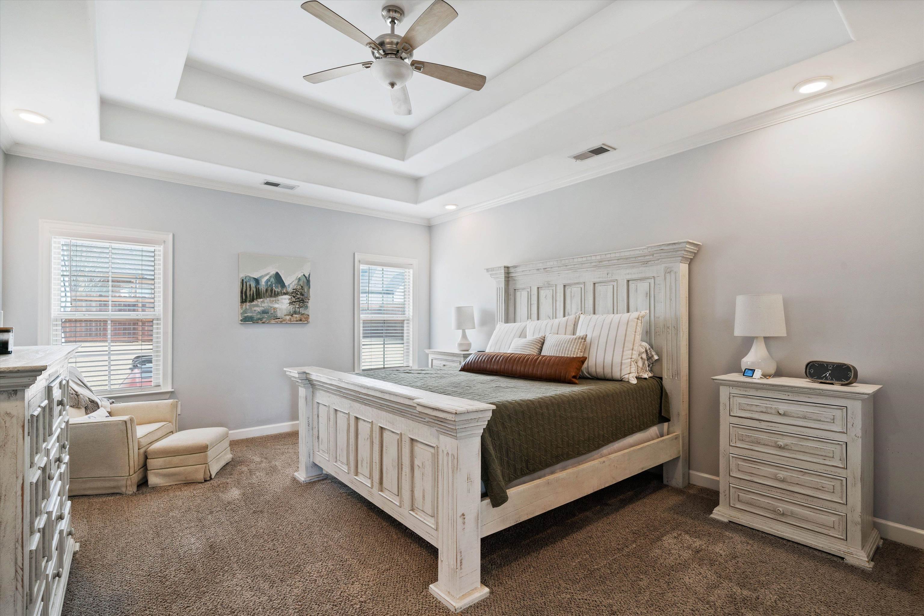 225 COUNTRY BROOK DR