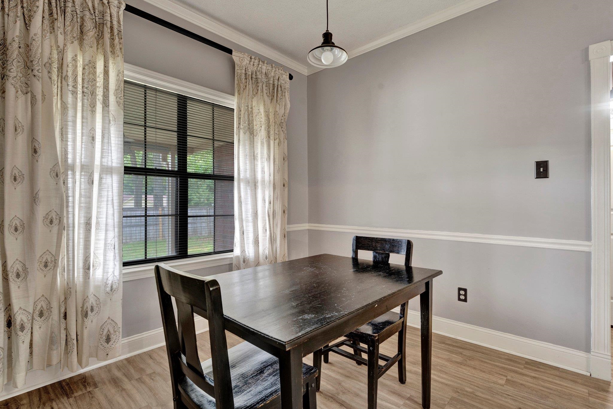 4100 MEADOW FIELD LN