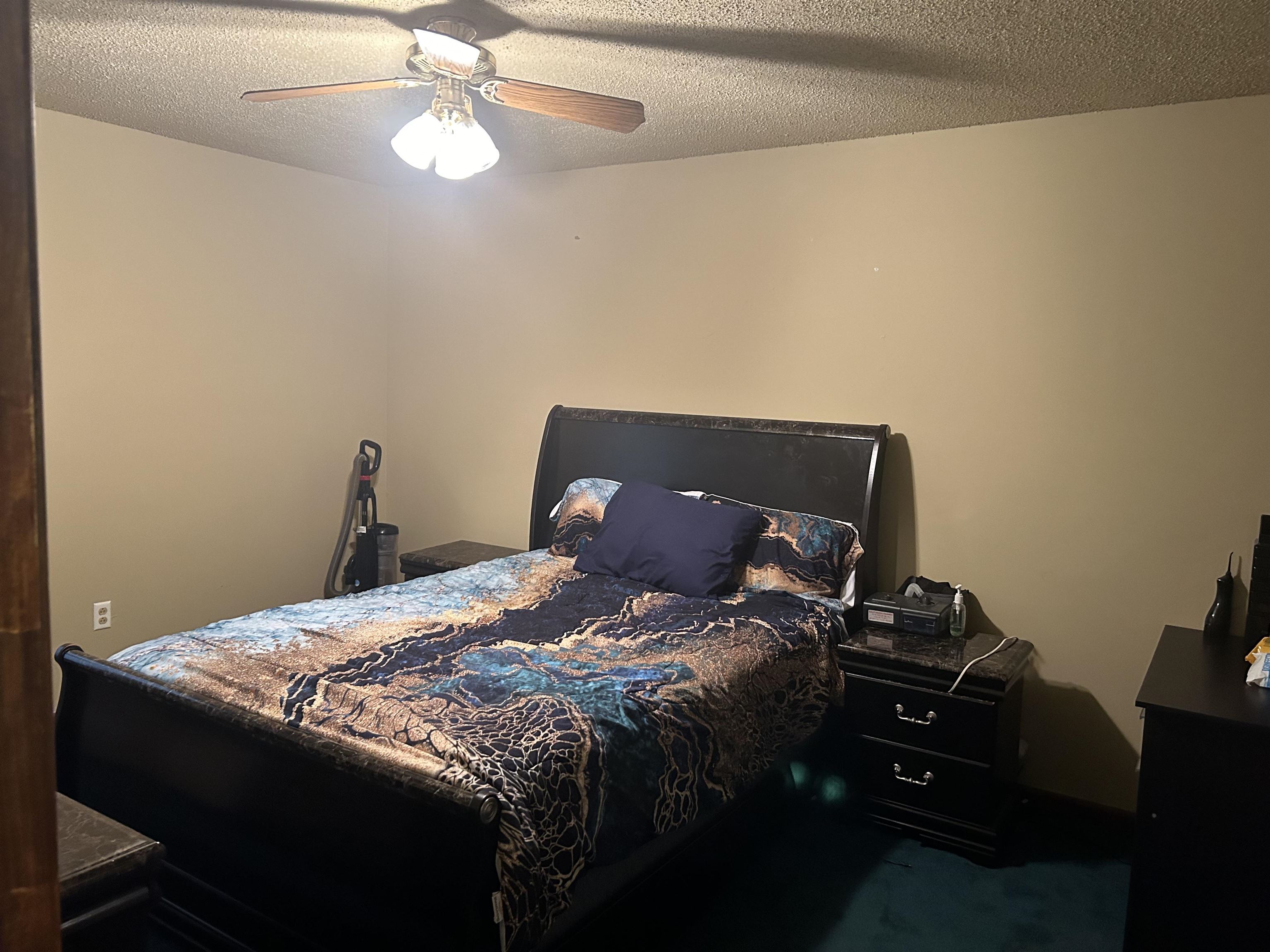 4337 BENNETT WOOD DR