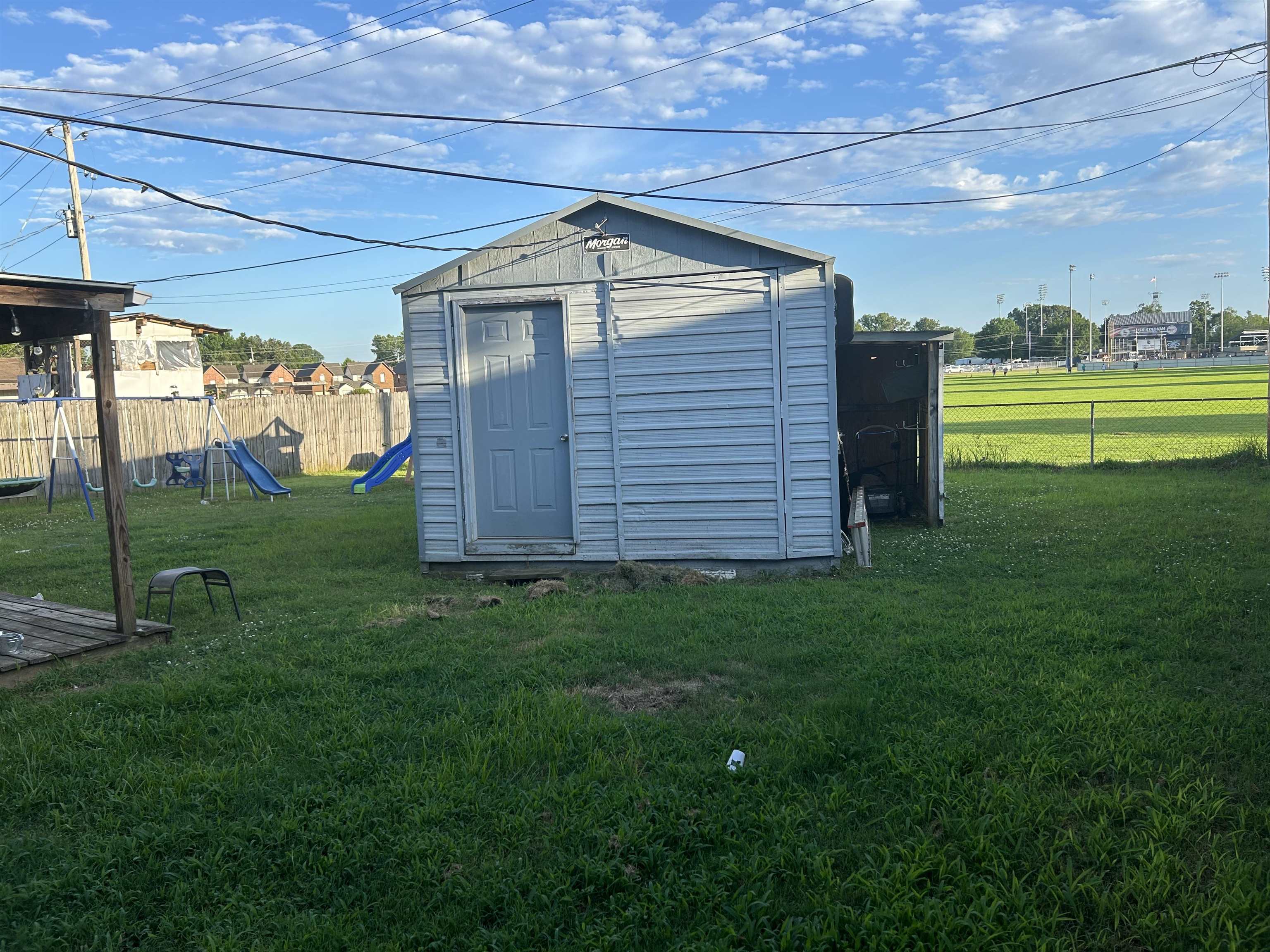 4337 BENNETT WOOD DR