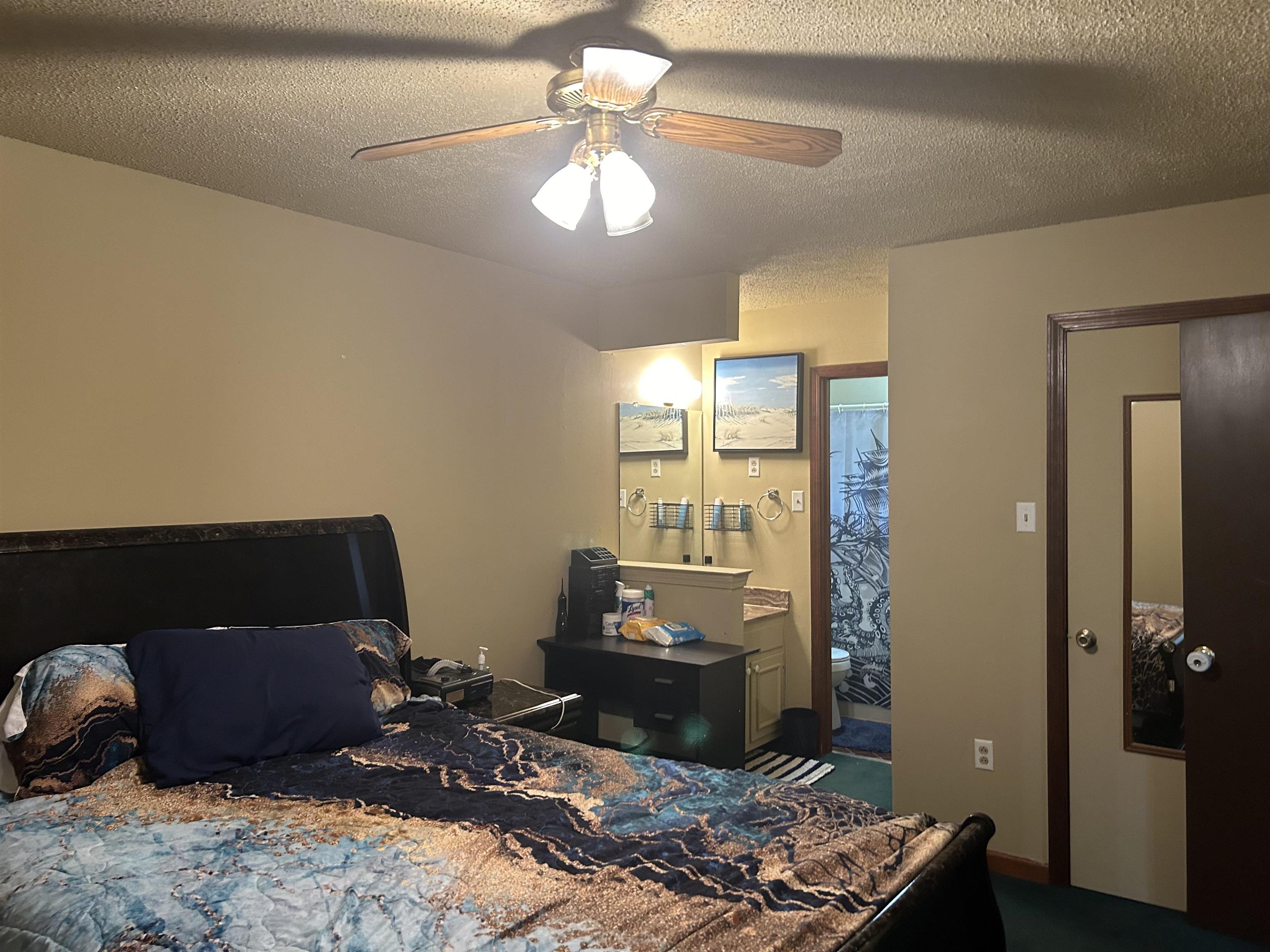 4337 BENNETT WOOD DR