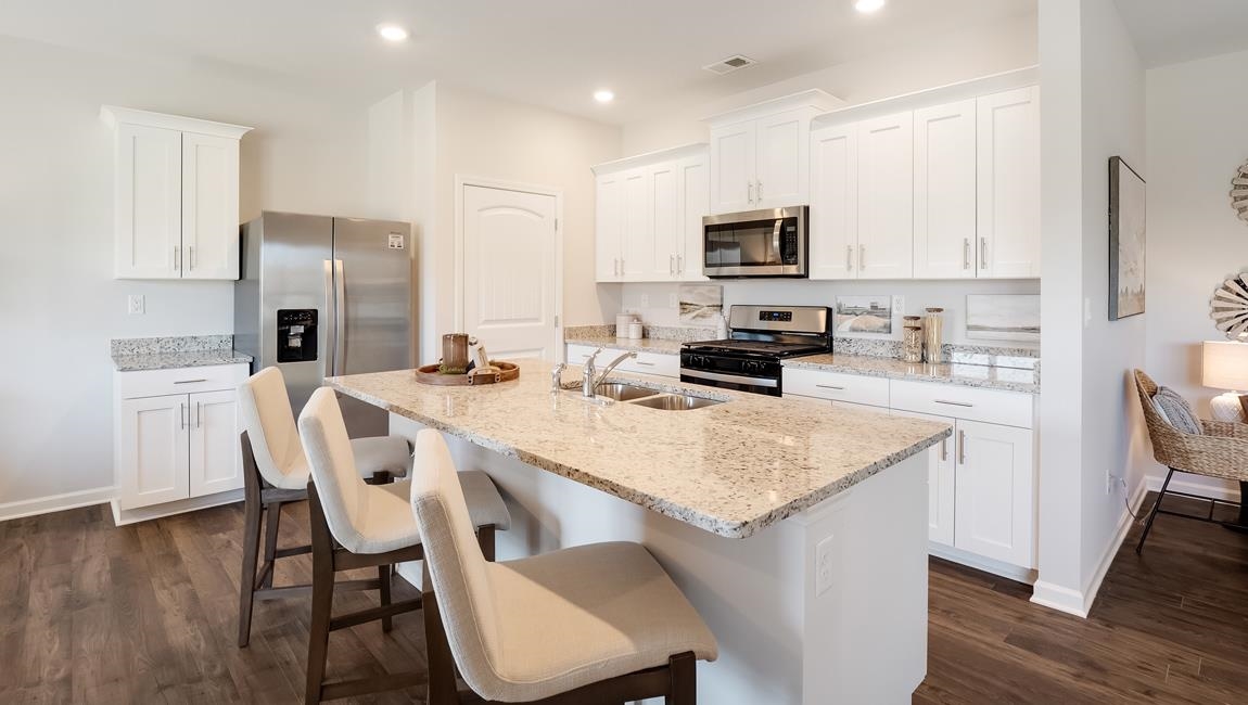 8011 HUNTINGTON HILL DR E Unit: Lot 223