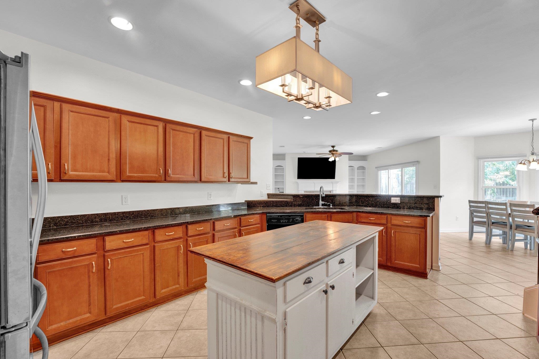 12276 CHAPEL MEADOW DR