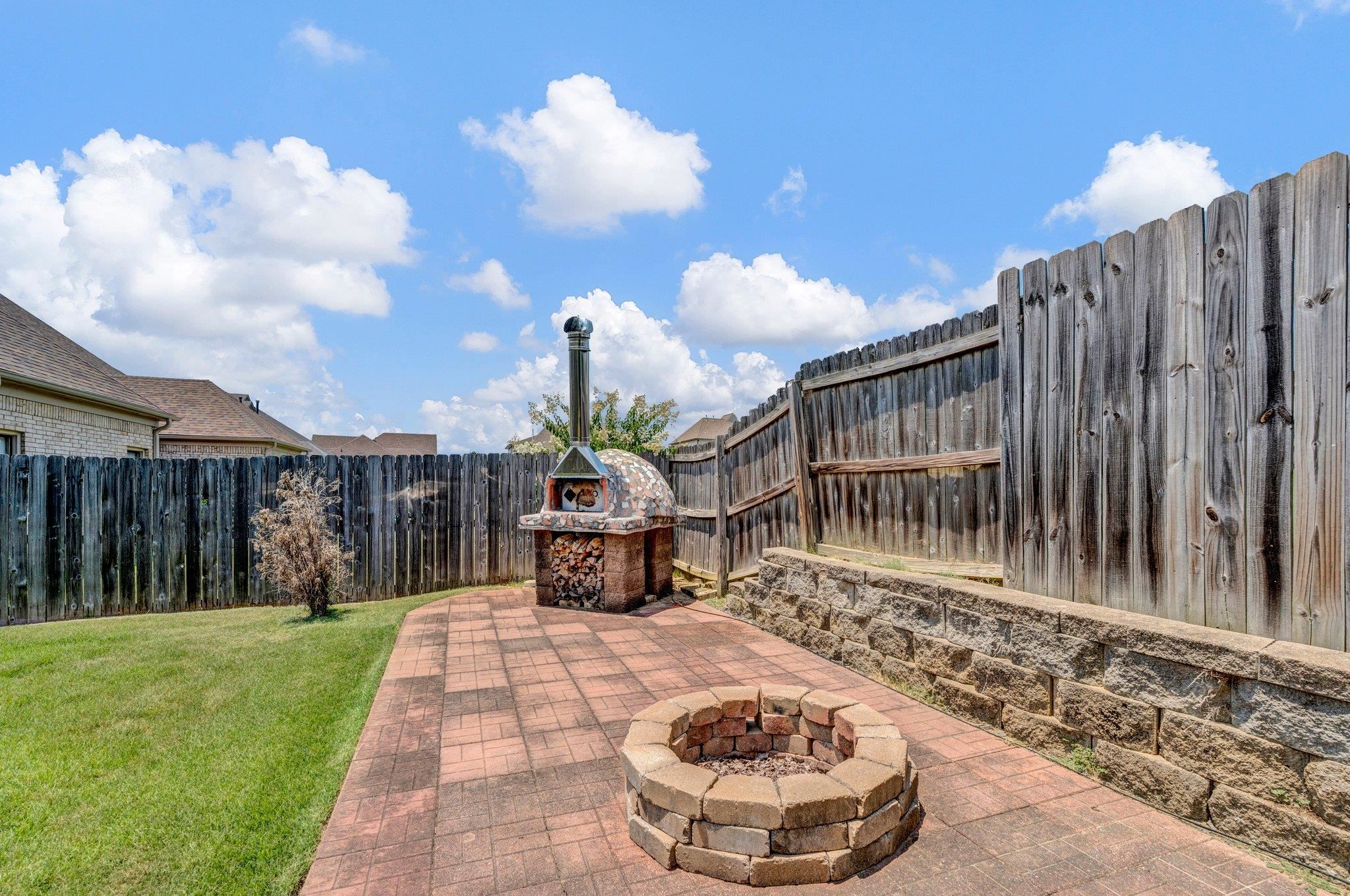 12276 CHAPEL MEADOW DR