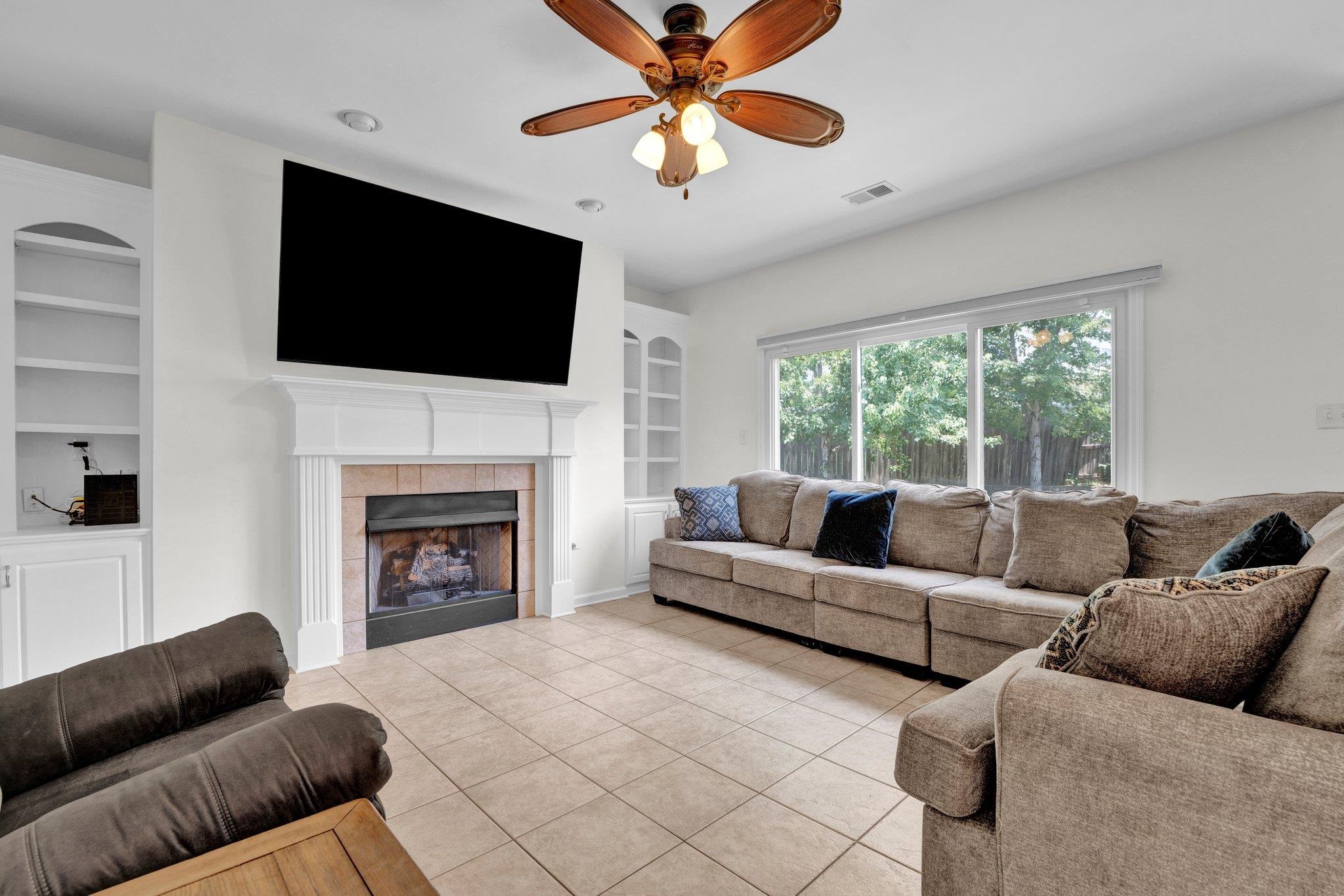 12276 CHAPEL MEADOW DR