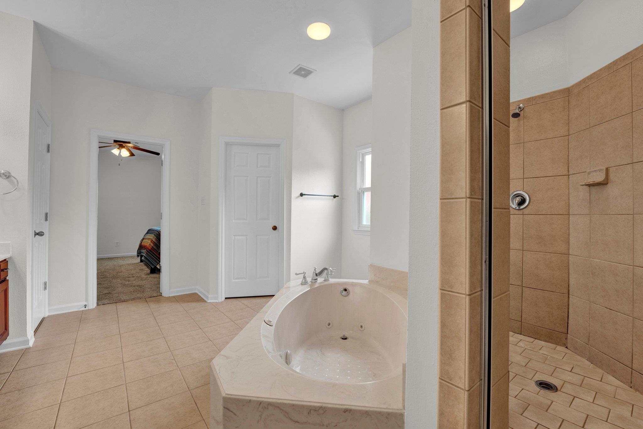 12276 CHAPEL MEADOW DR