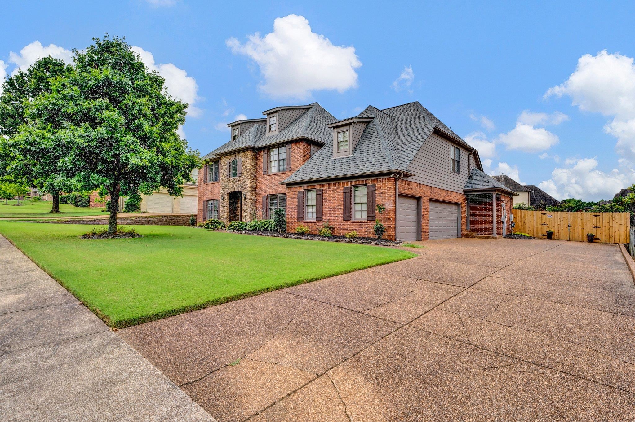 12241 GRAND RIDGE LN