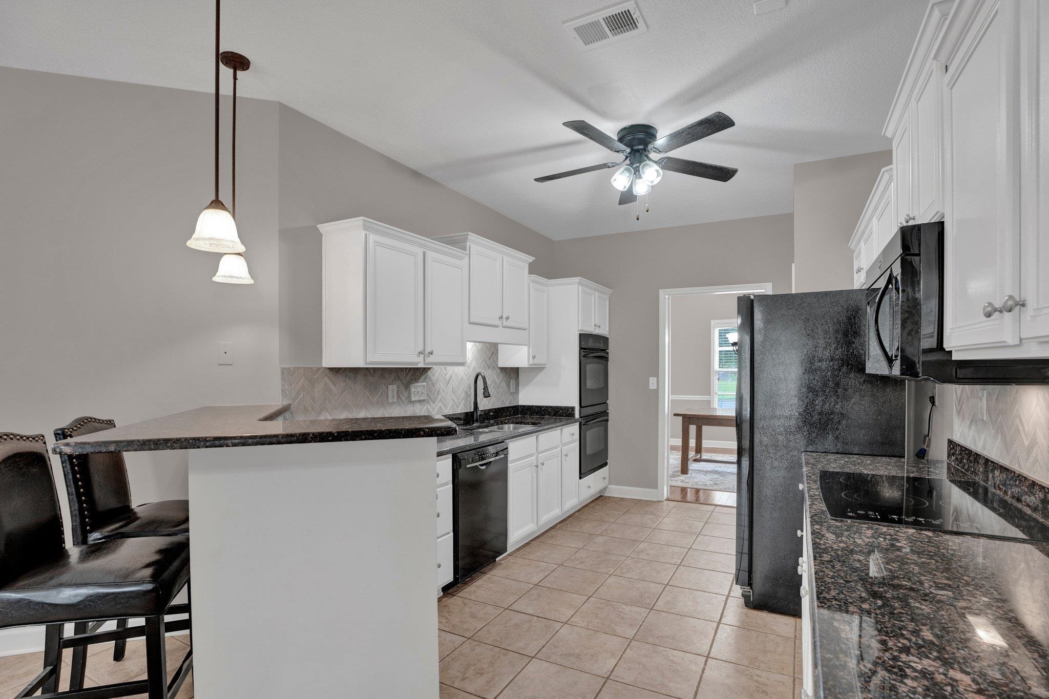 12241 GRAND RIDGE LN