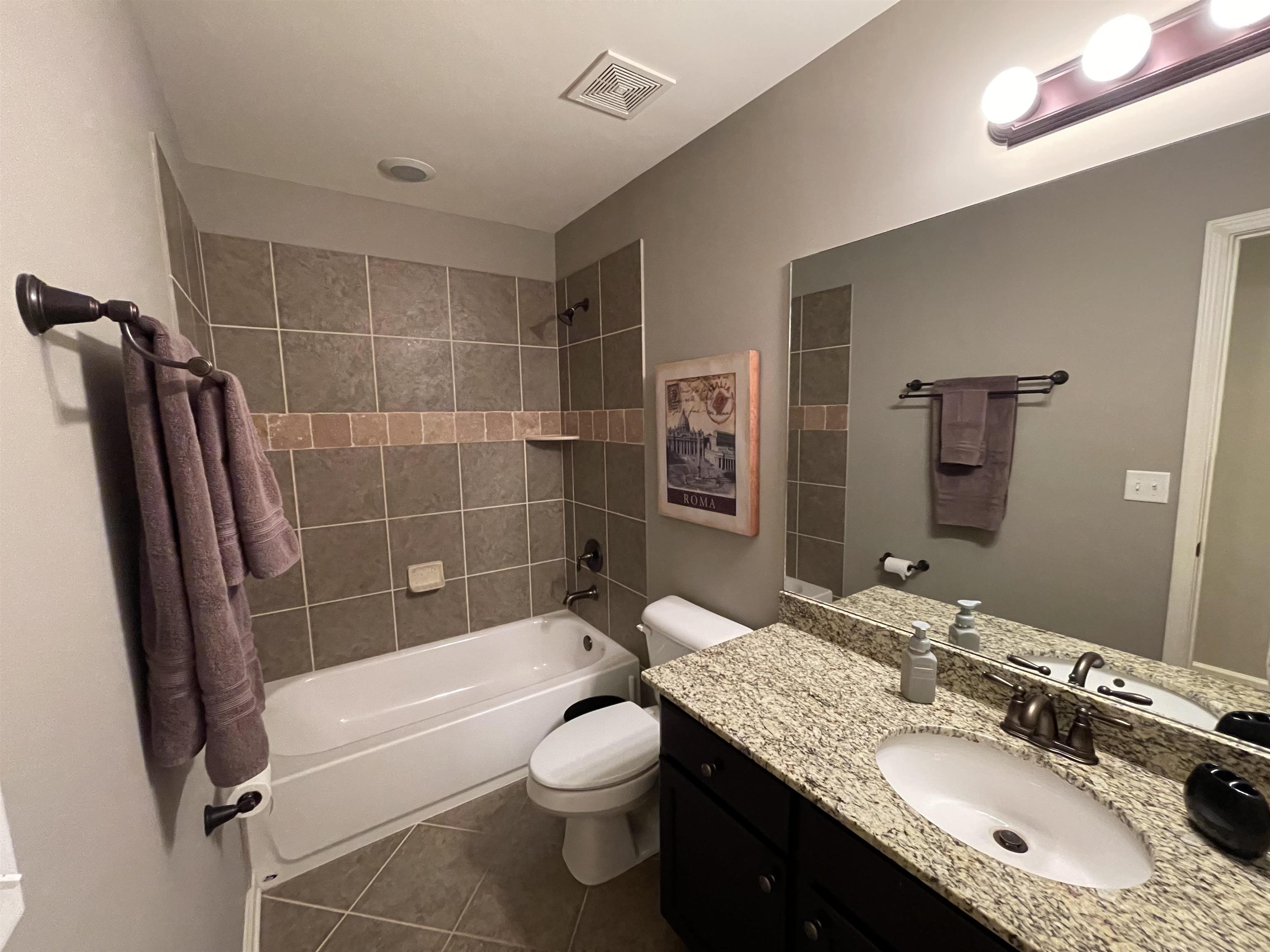 8339 HUNTERS HOLLOW CV