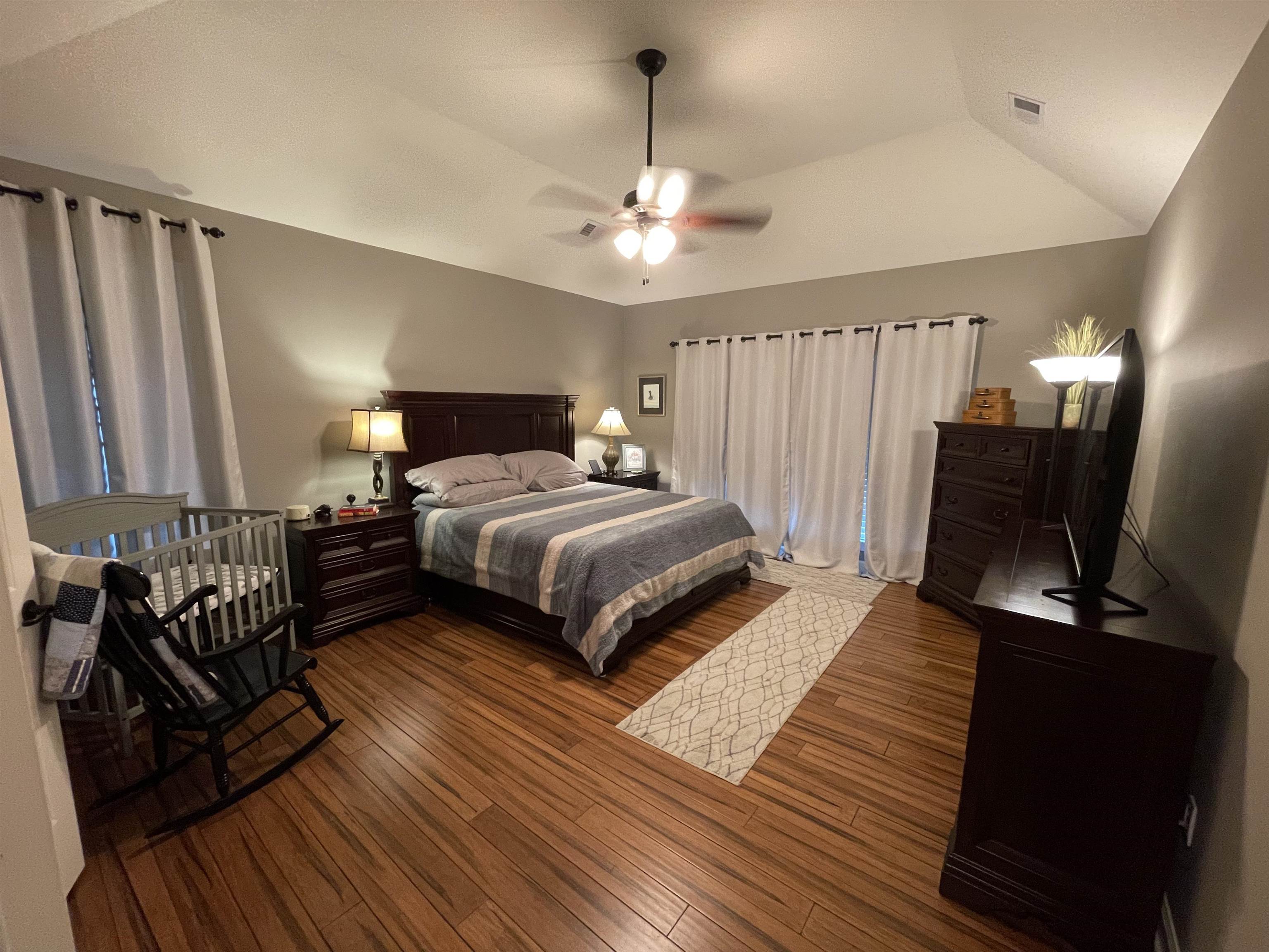 8339 HUNTERS HOLLOW CV