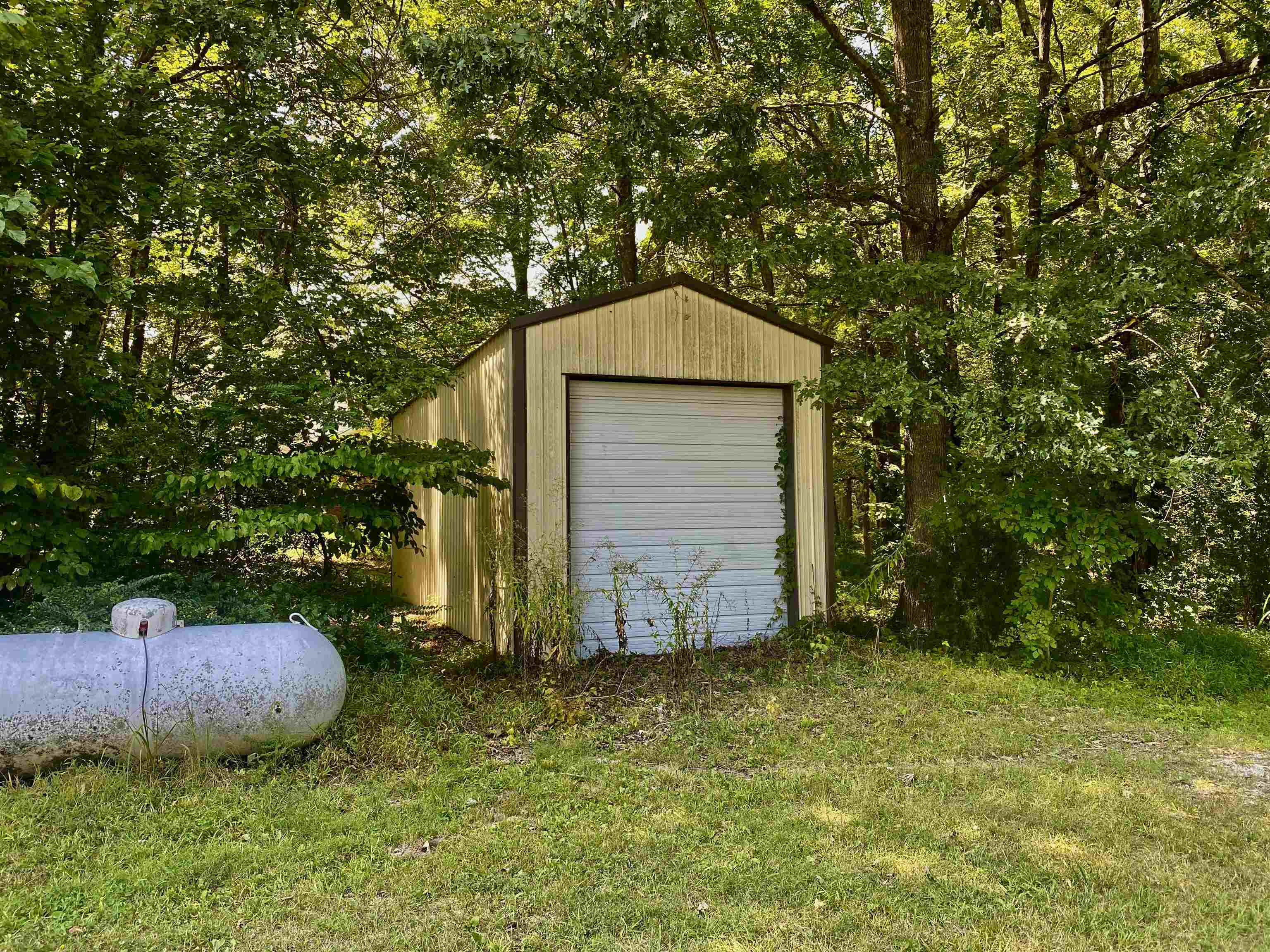 19265 64 HWY