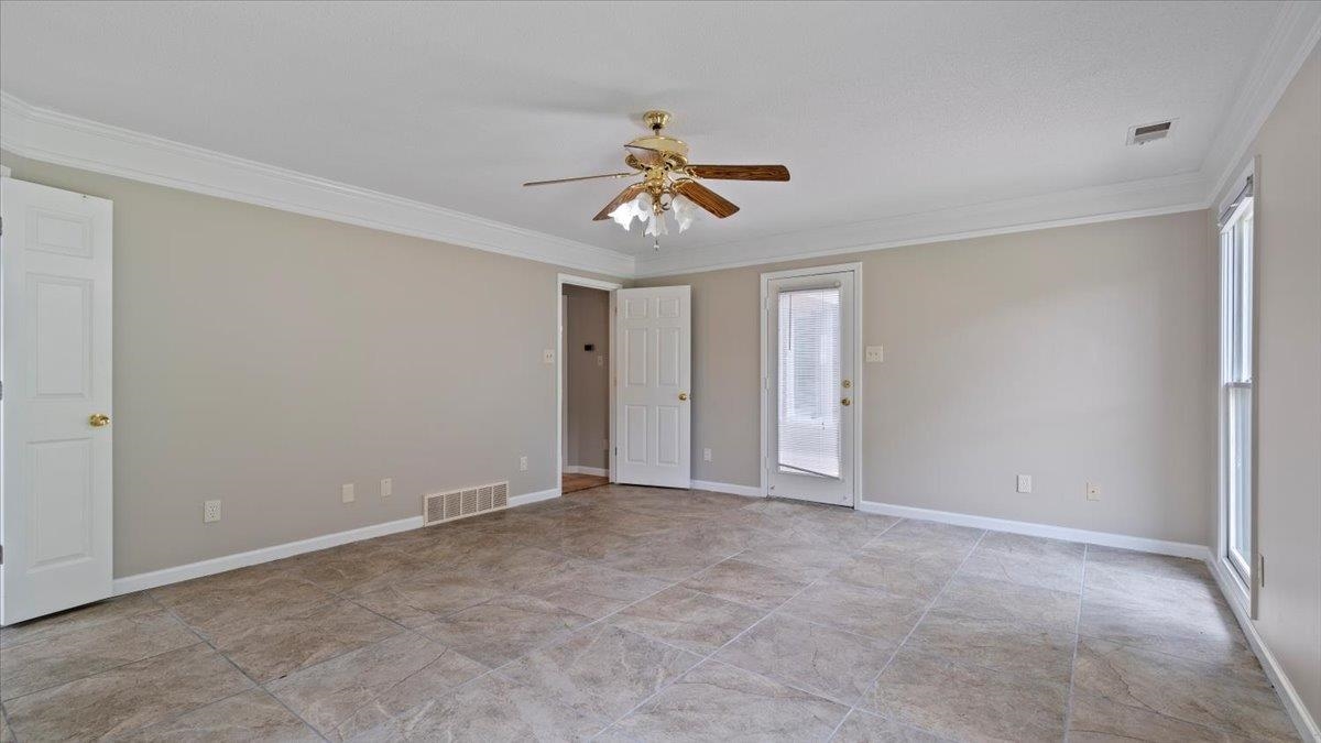 2668 MORNING WOODS DR